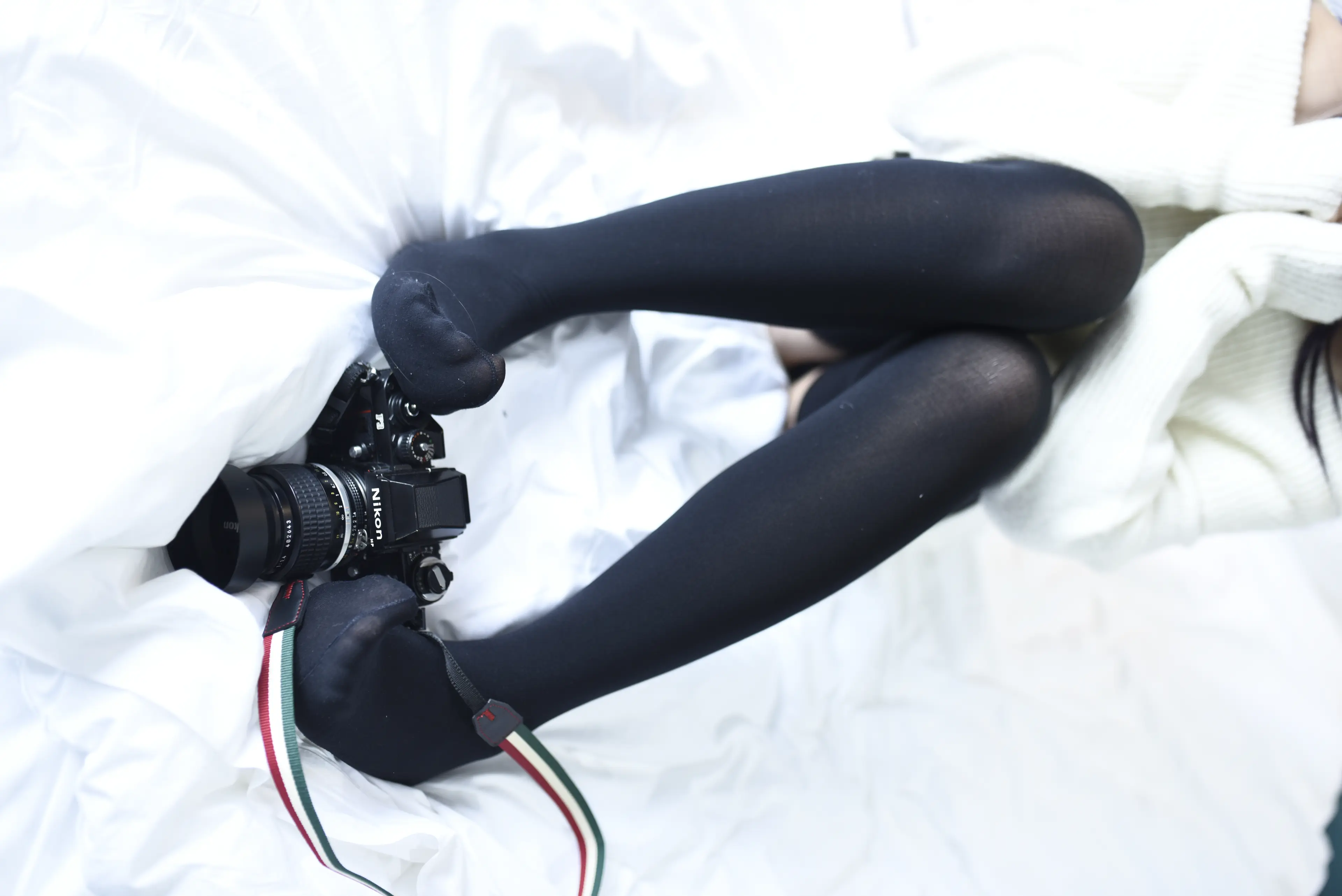 九曲 过膝袜 [18P]