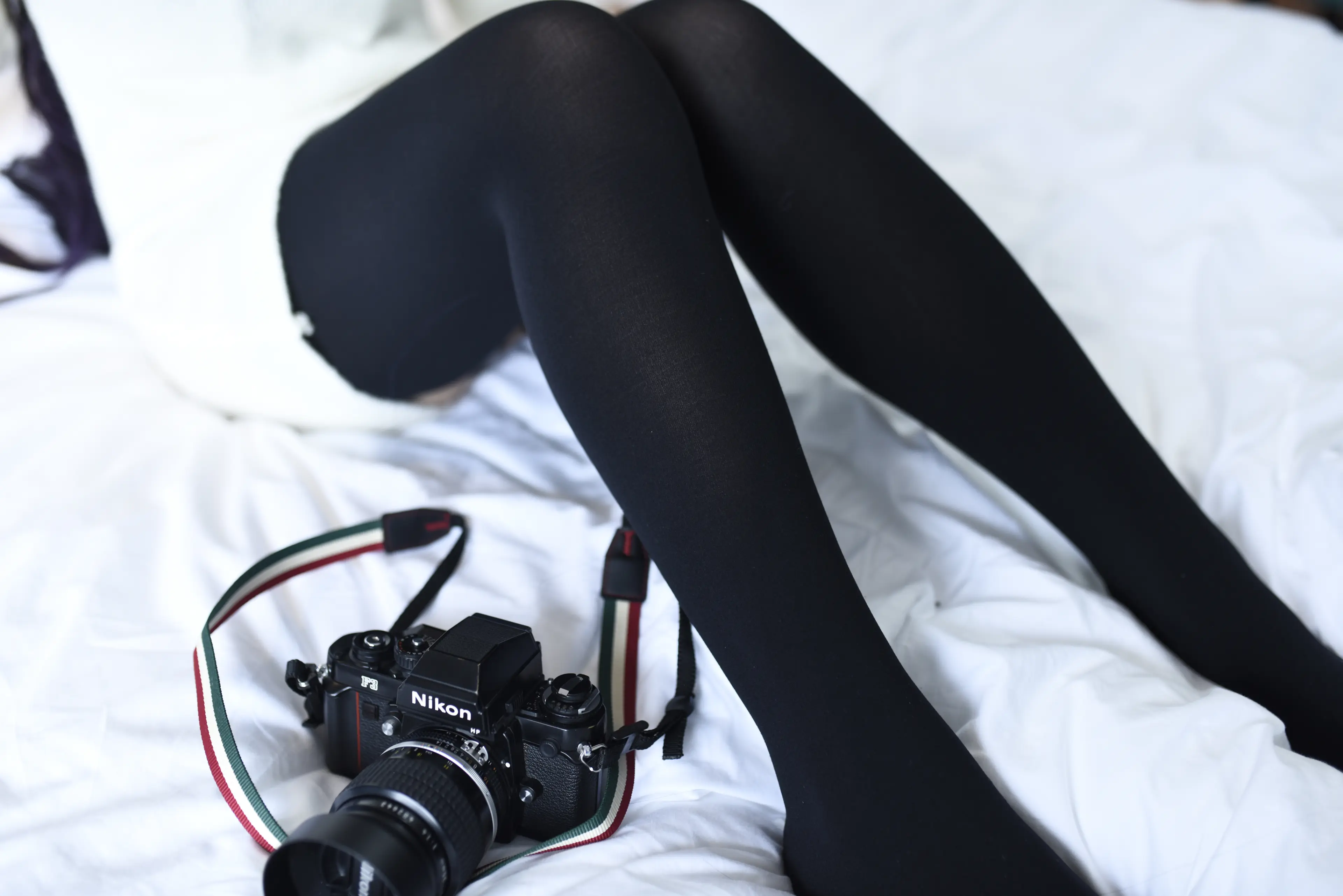 九曲 过膝袜 [18P]