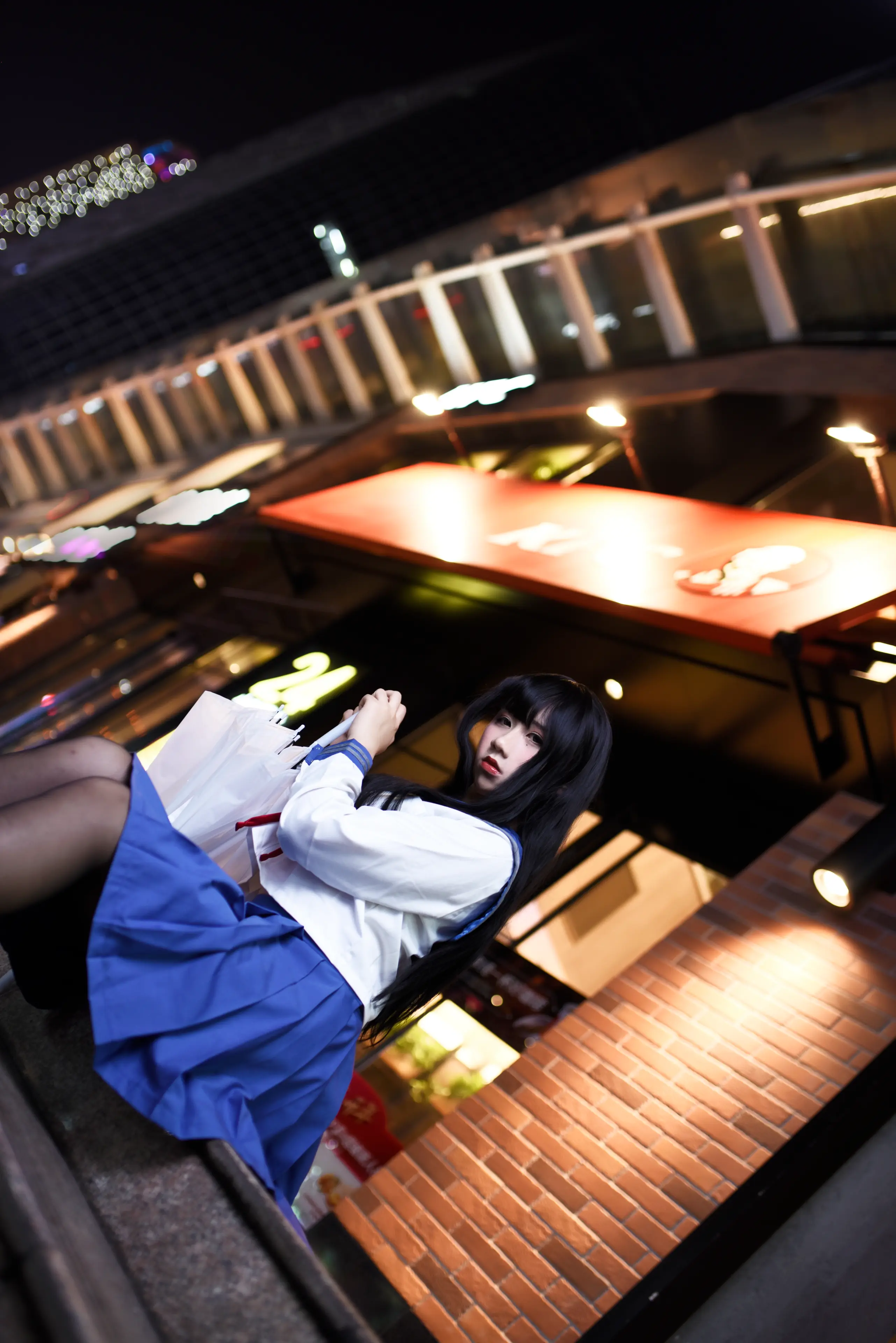 九曲 雨天JK [22P]