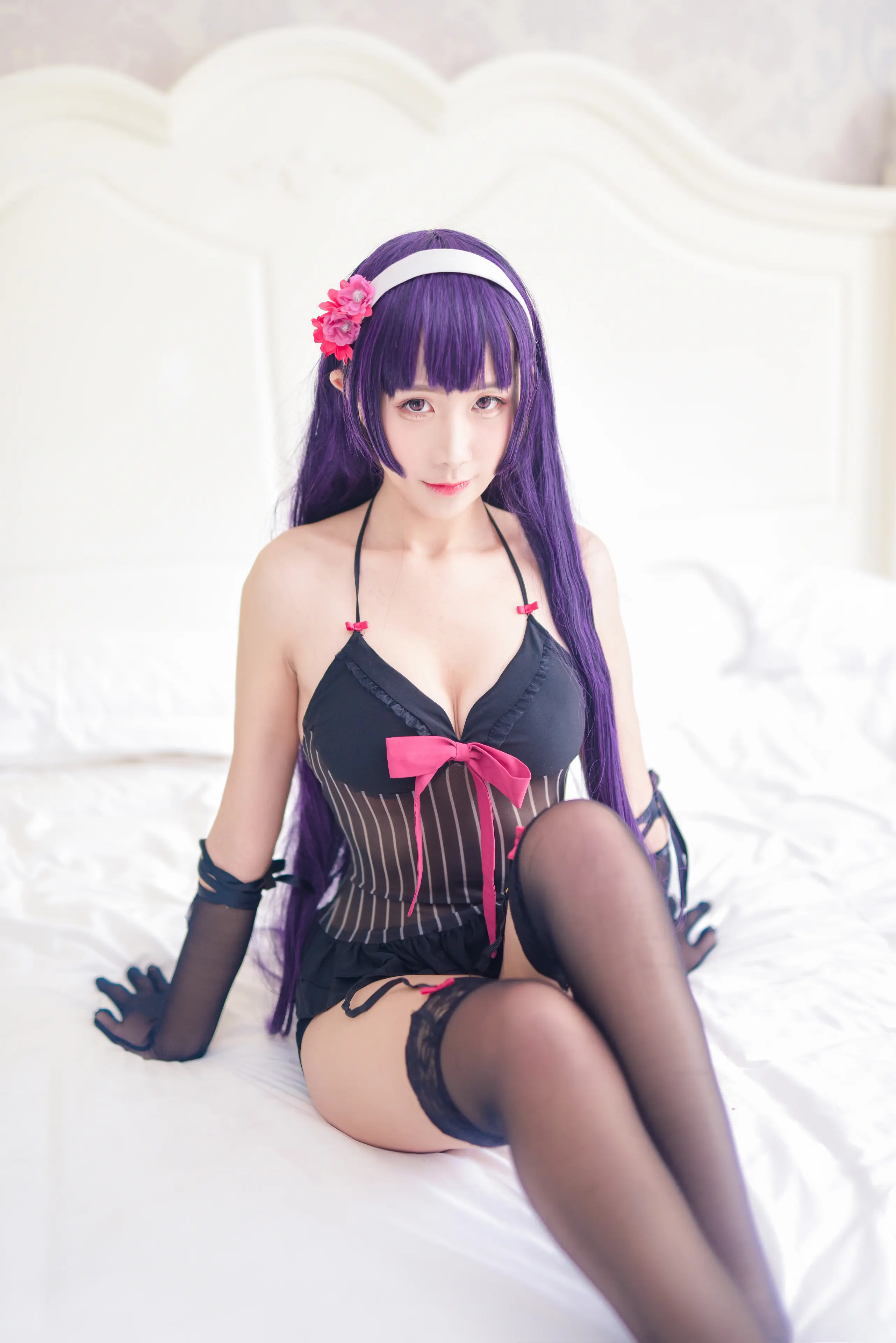 九曲 黑色睡衣学姐 [18P]