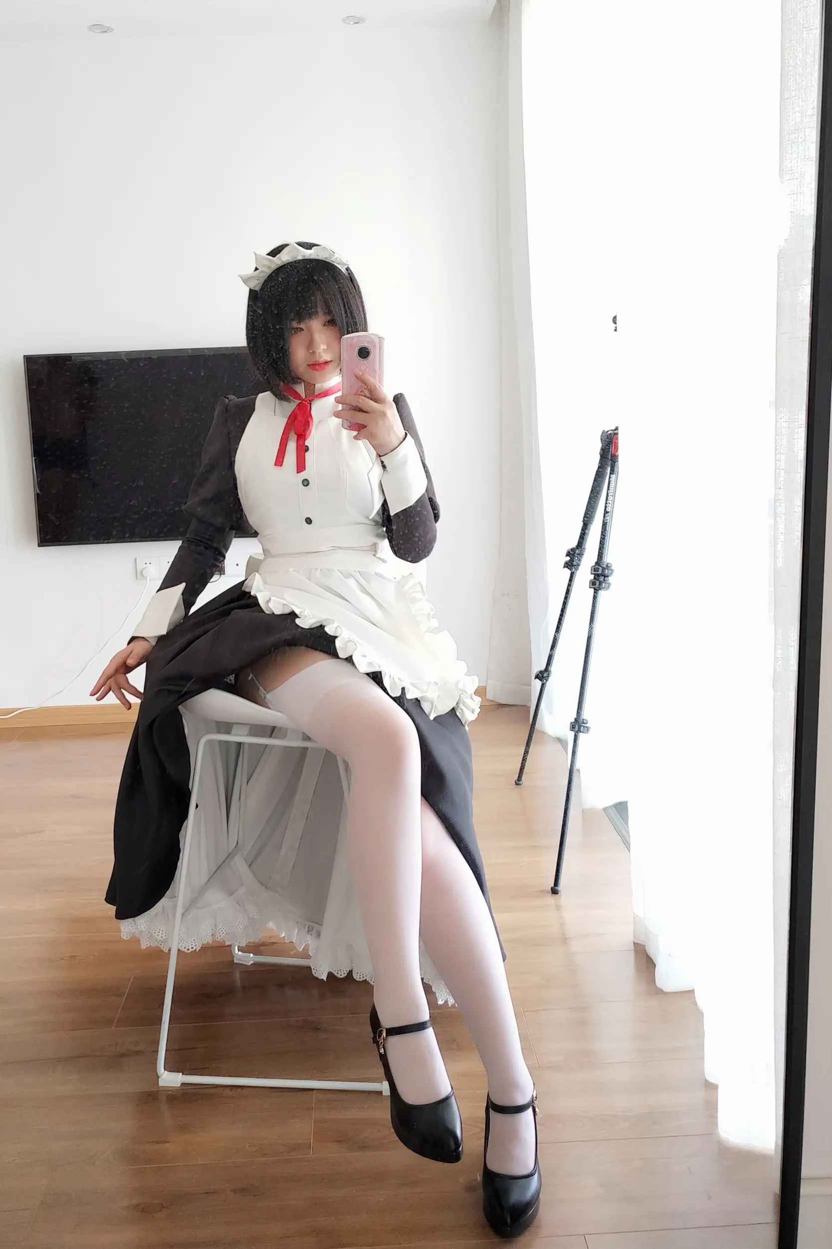 半半子 嫌パン メイド [60P]