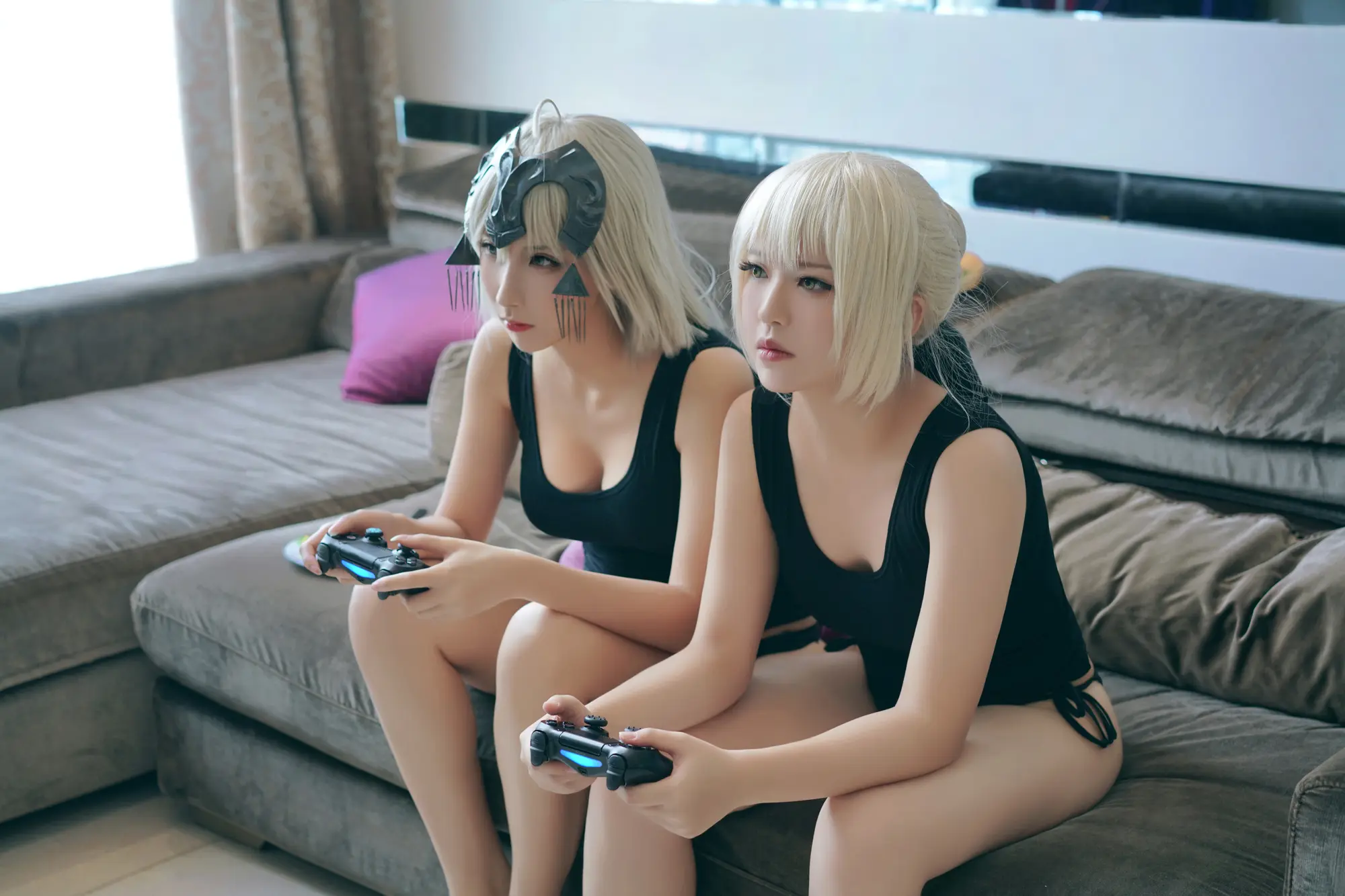 半半子 家居PS4 (&索索) [30P]