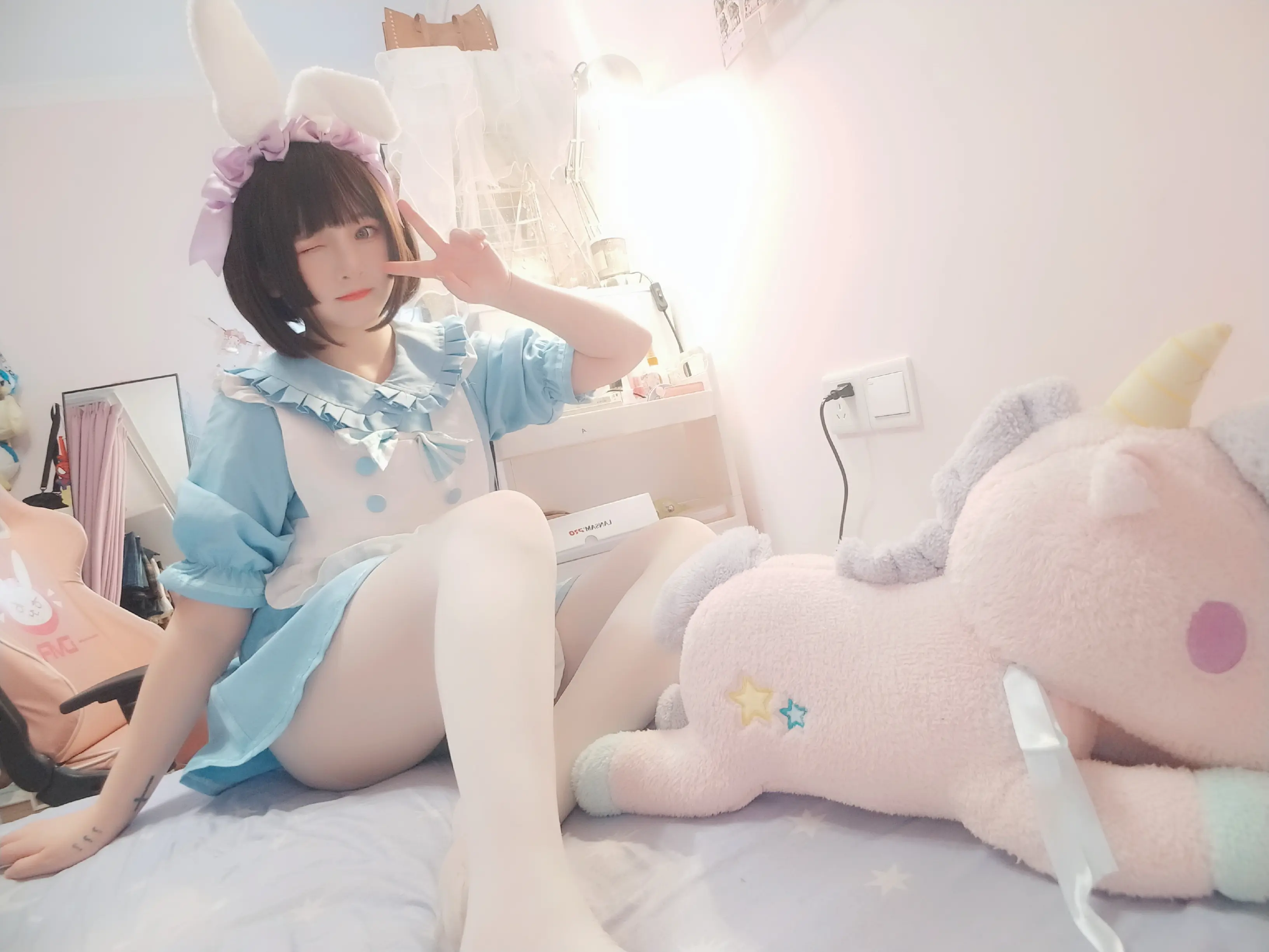 古川 蓝色兔儿女仆 [49P]