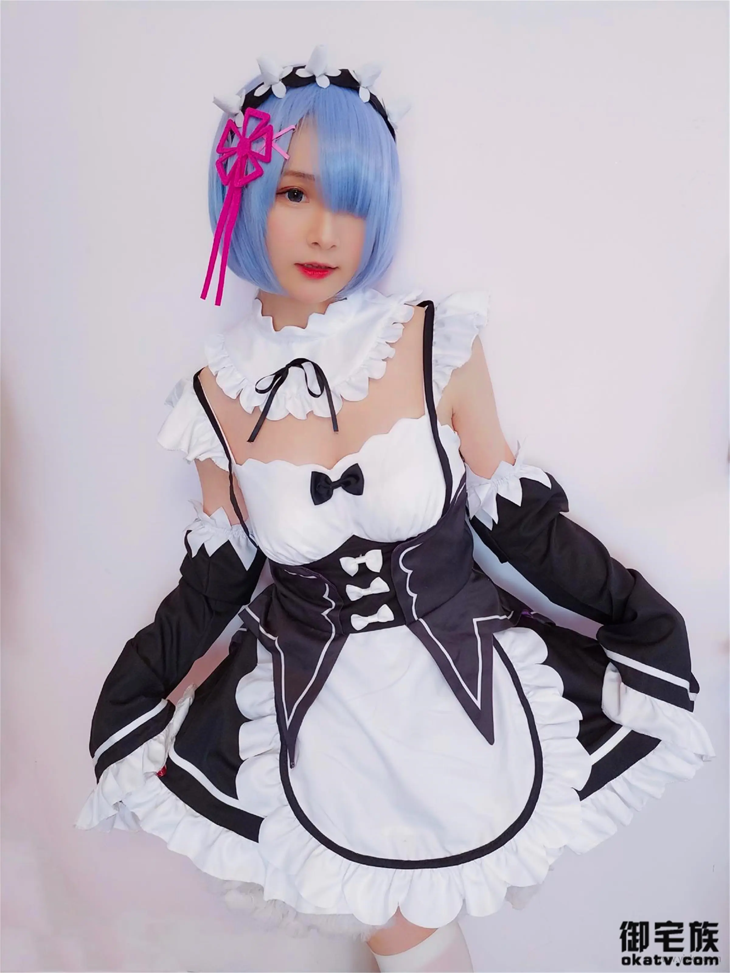 古川 蕾姆女仆 [33P]