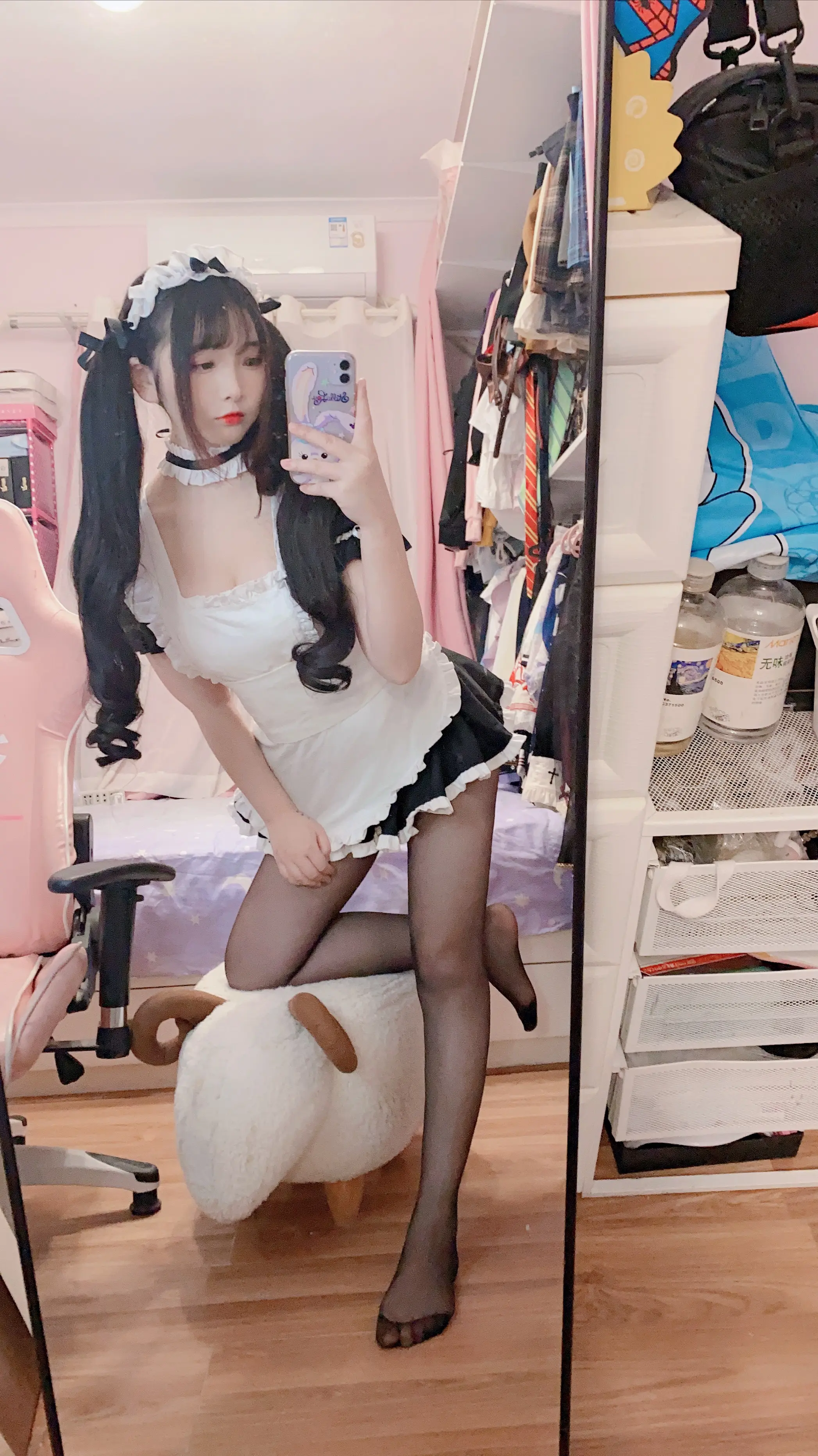 古川 黑丝女仆 [49P]