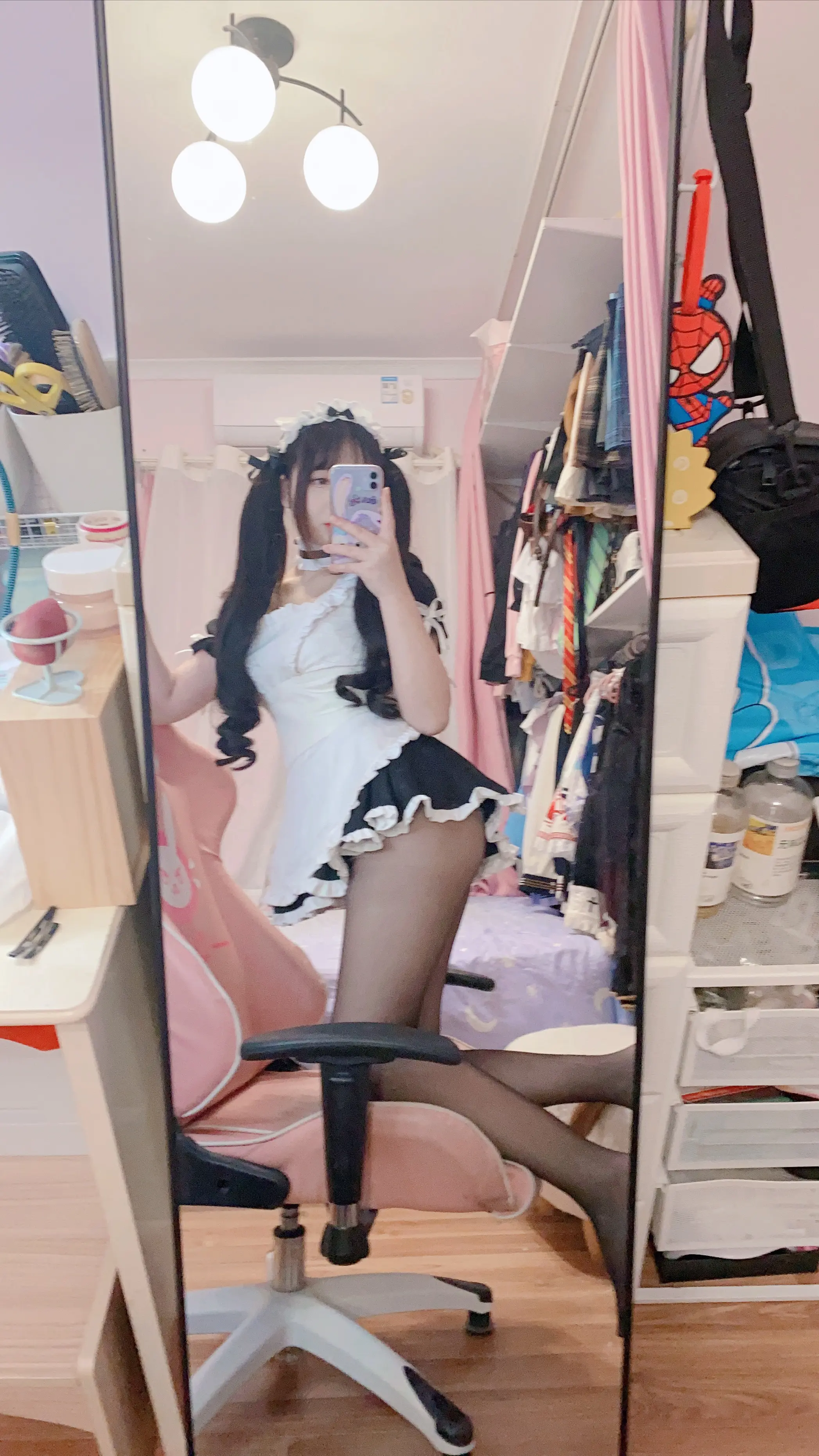 古川 黑丝女仆 [49P]