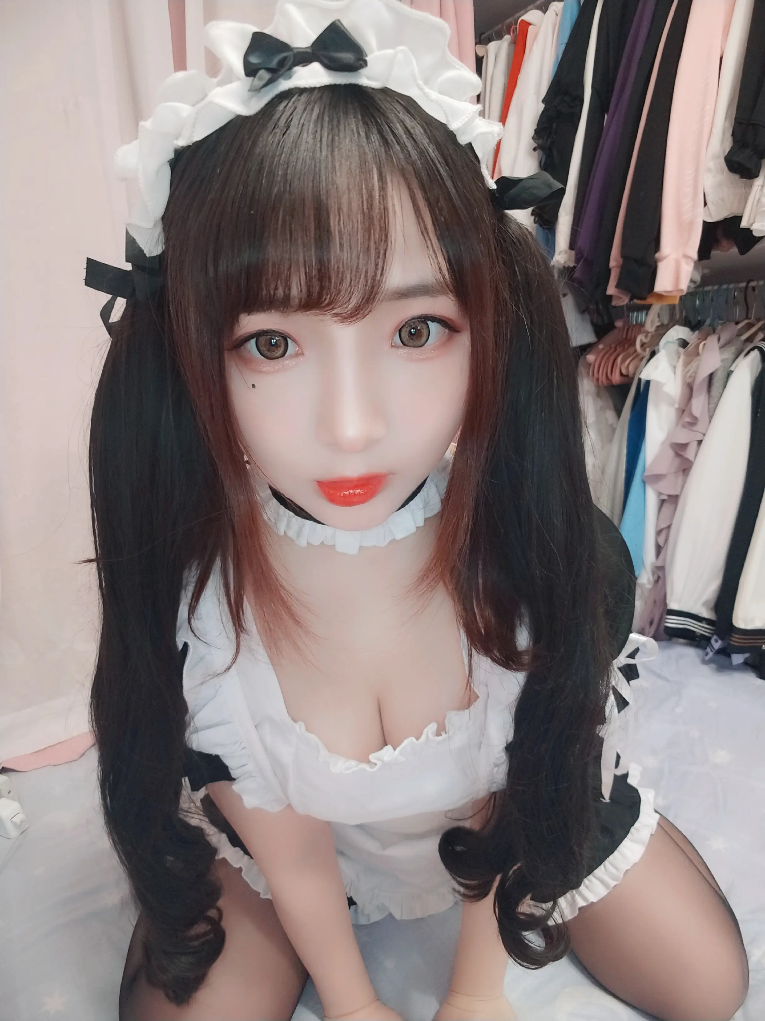 古川 黑丝女仆 [49P]