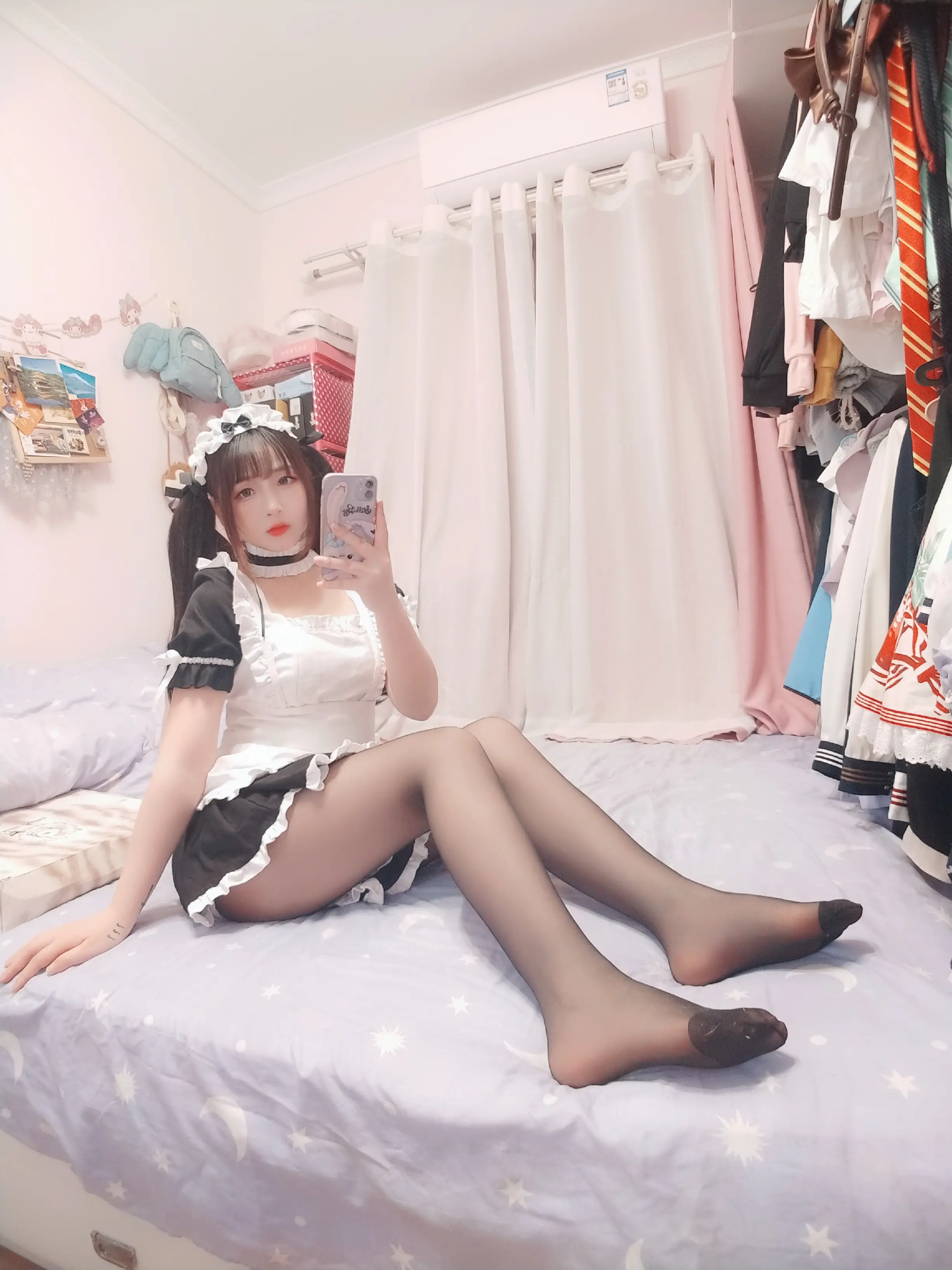 古川 黑丝女仆 [49P]