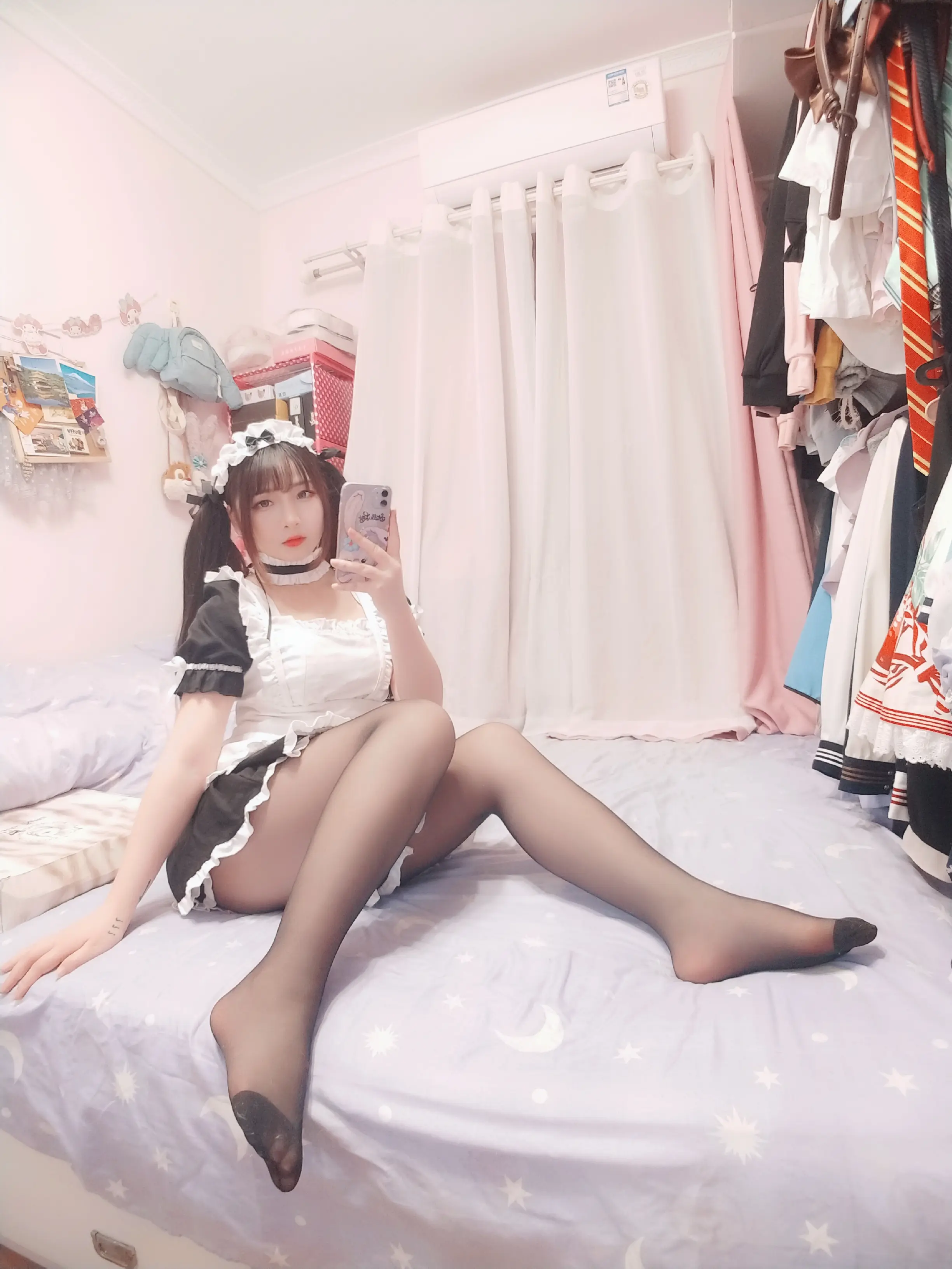 古川 黑丝女仆 [49P]