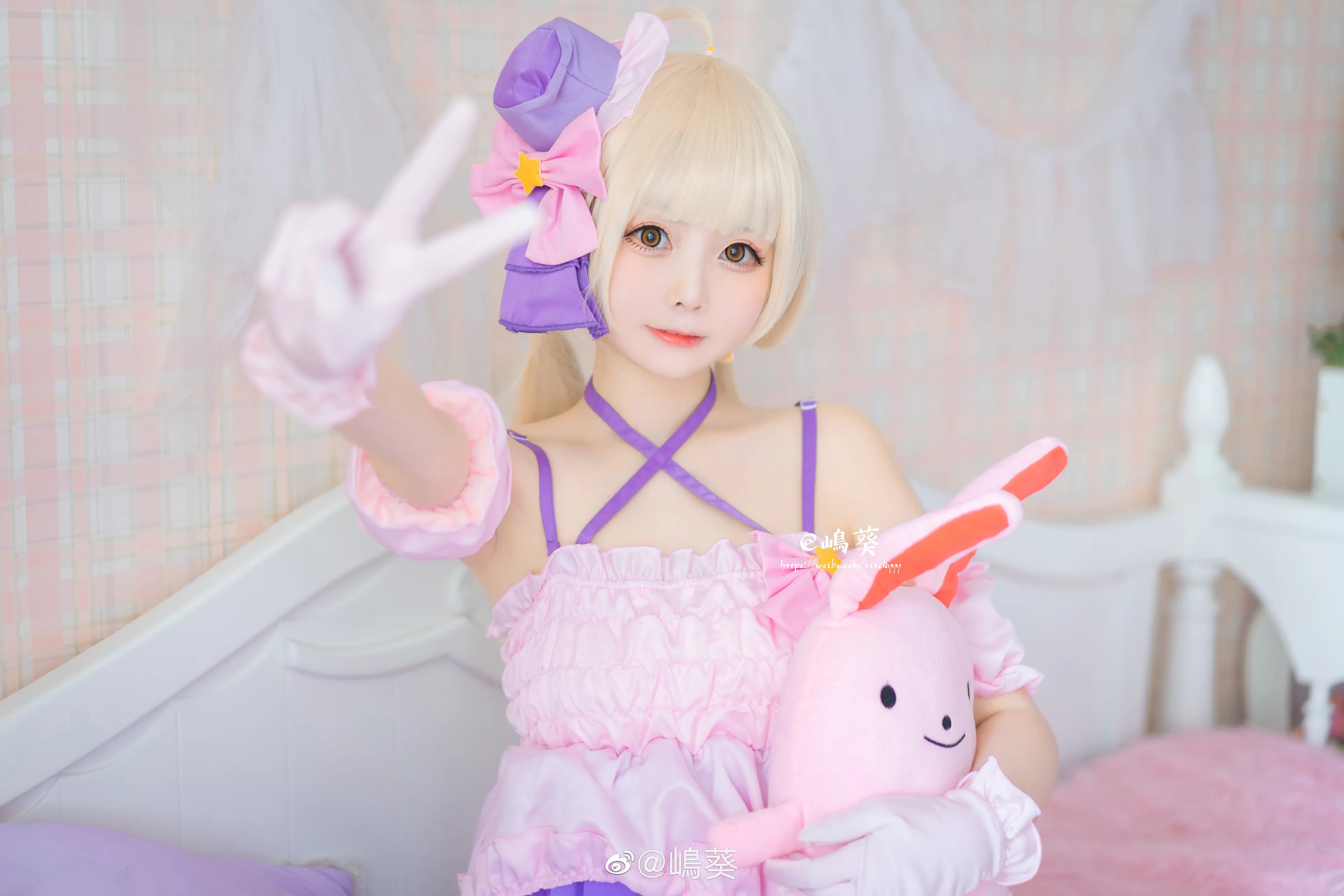 嶋葵 双叶杏打歌服 [8P]