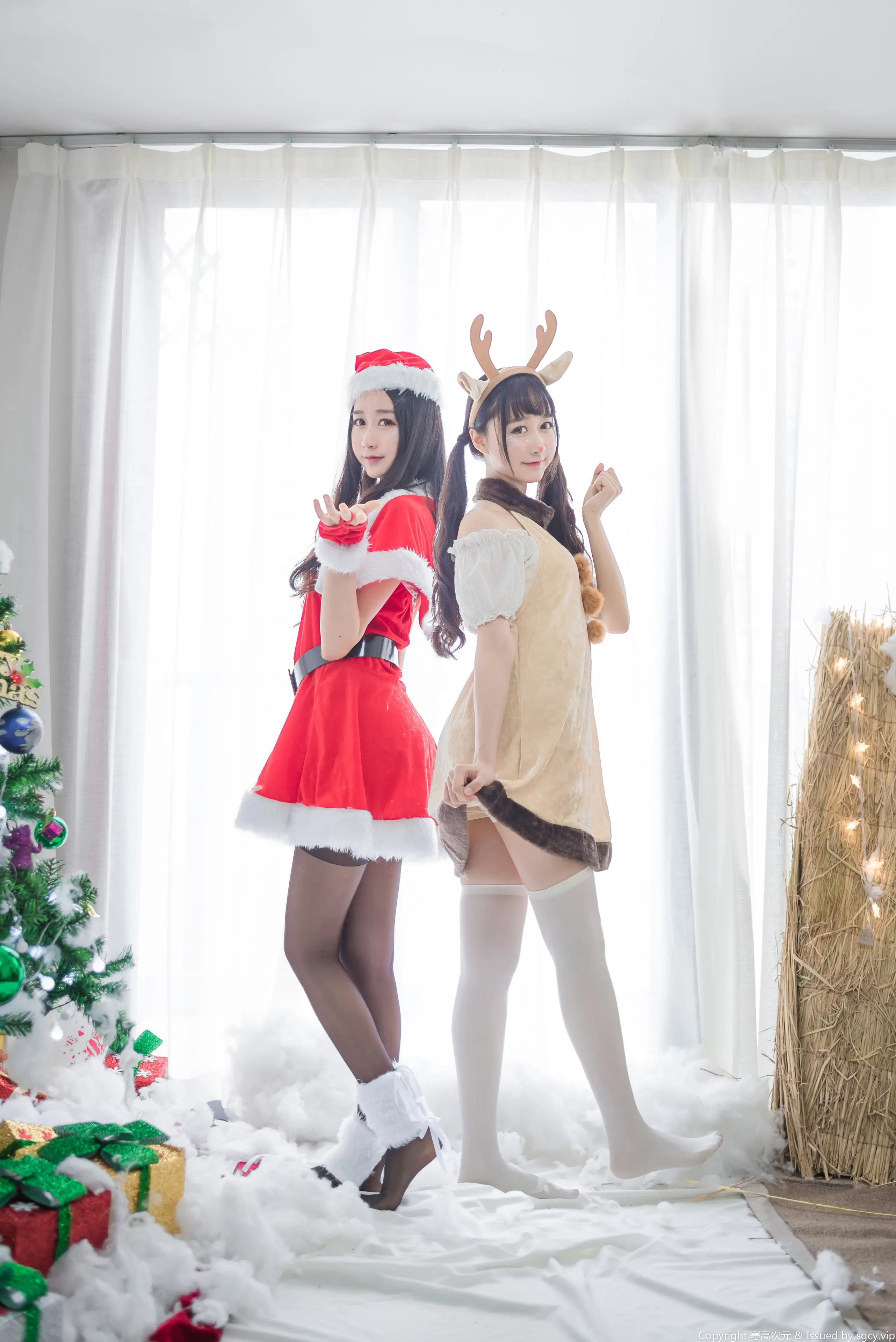 木绵绵 圣诞老人和驯鹿酱 [46P]