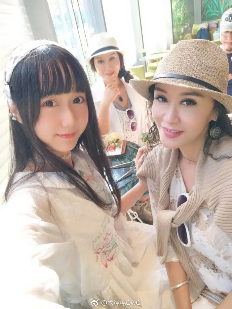 木绵绵 微博05 [50P]