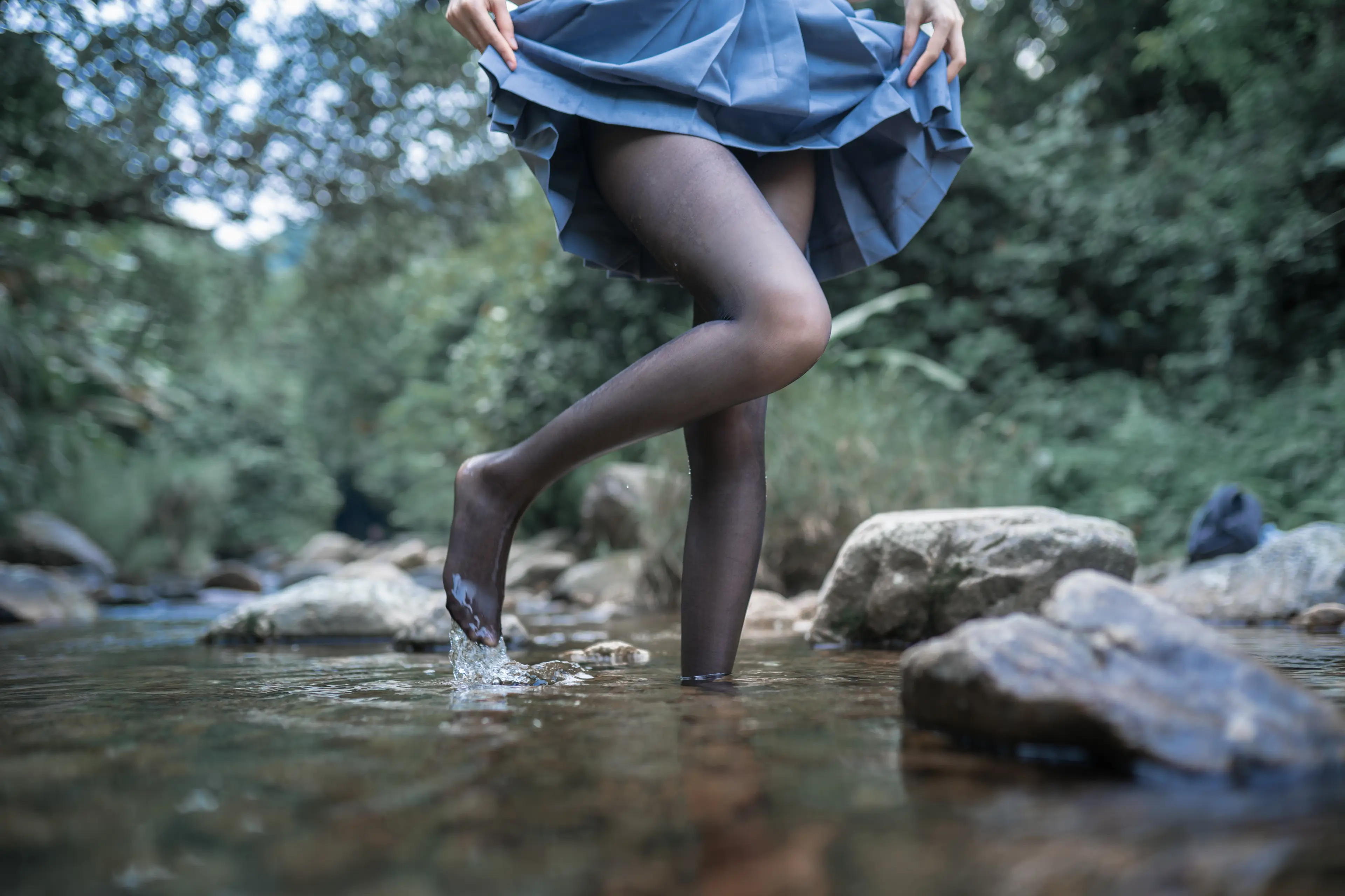 木绵绵 水色溪边制服 [51P]