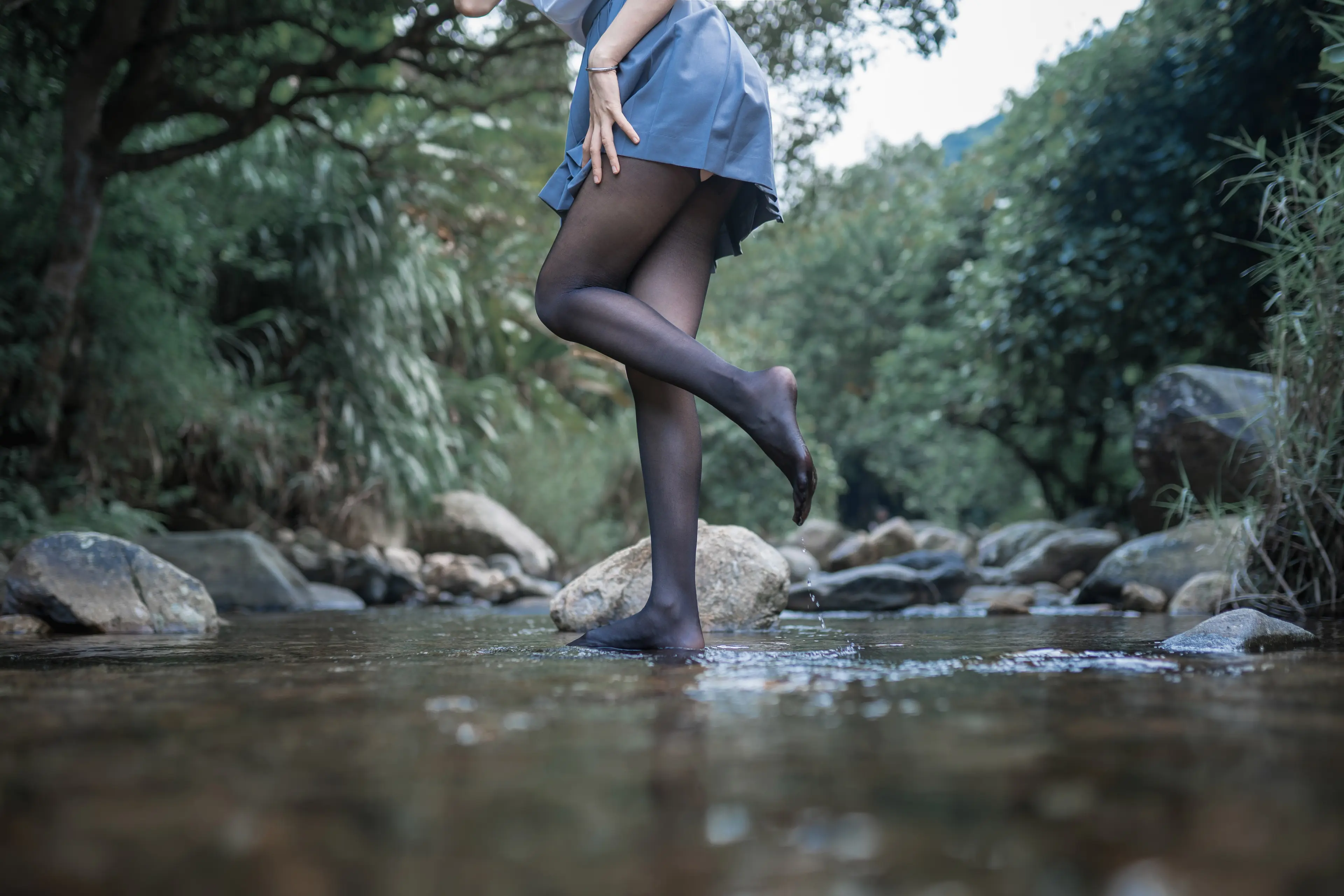 木绵绵 水色溪边制服 [51P]