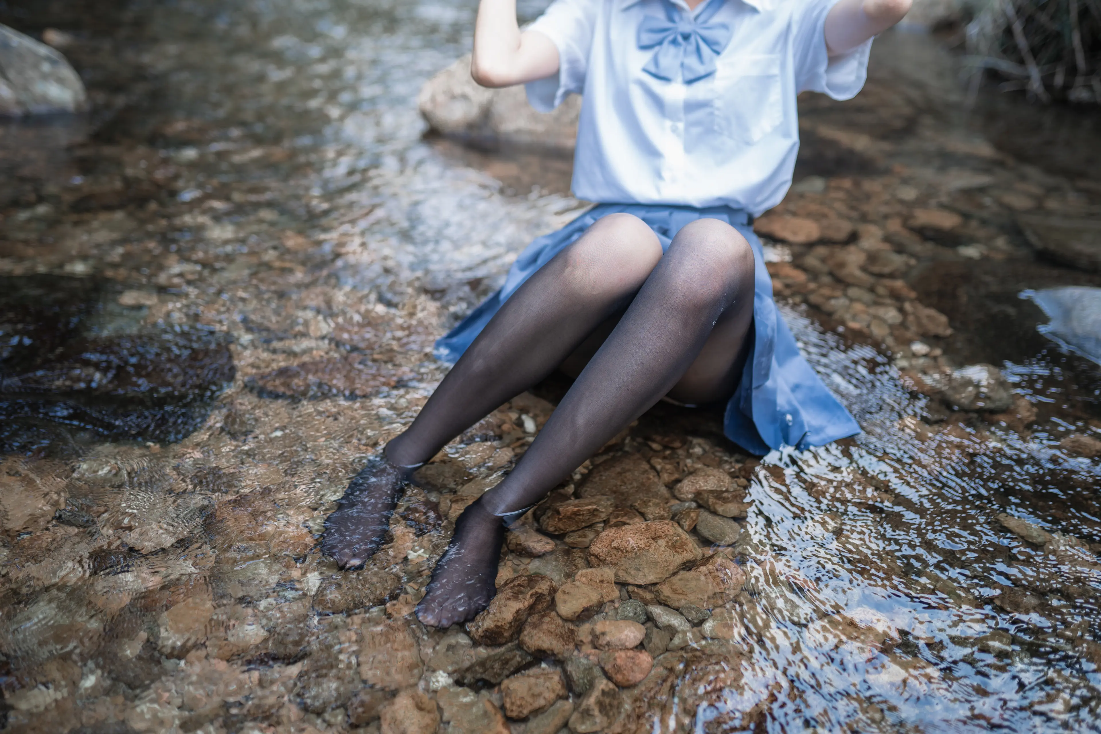 木绵绵 水色溪边制服 [51P]