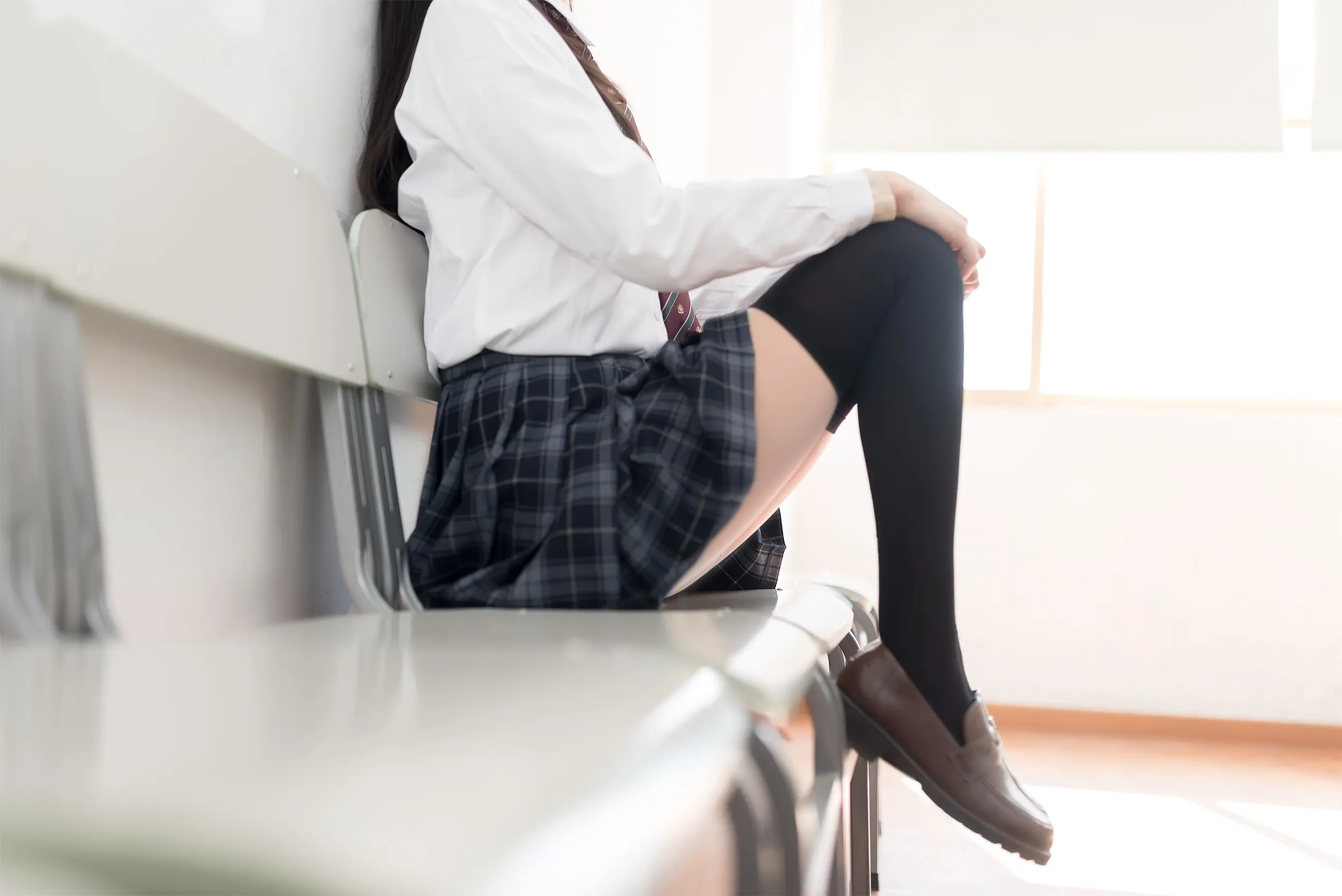 木绵绵 JK黑丝 [47P]