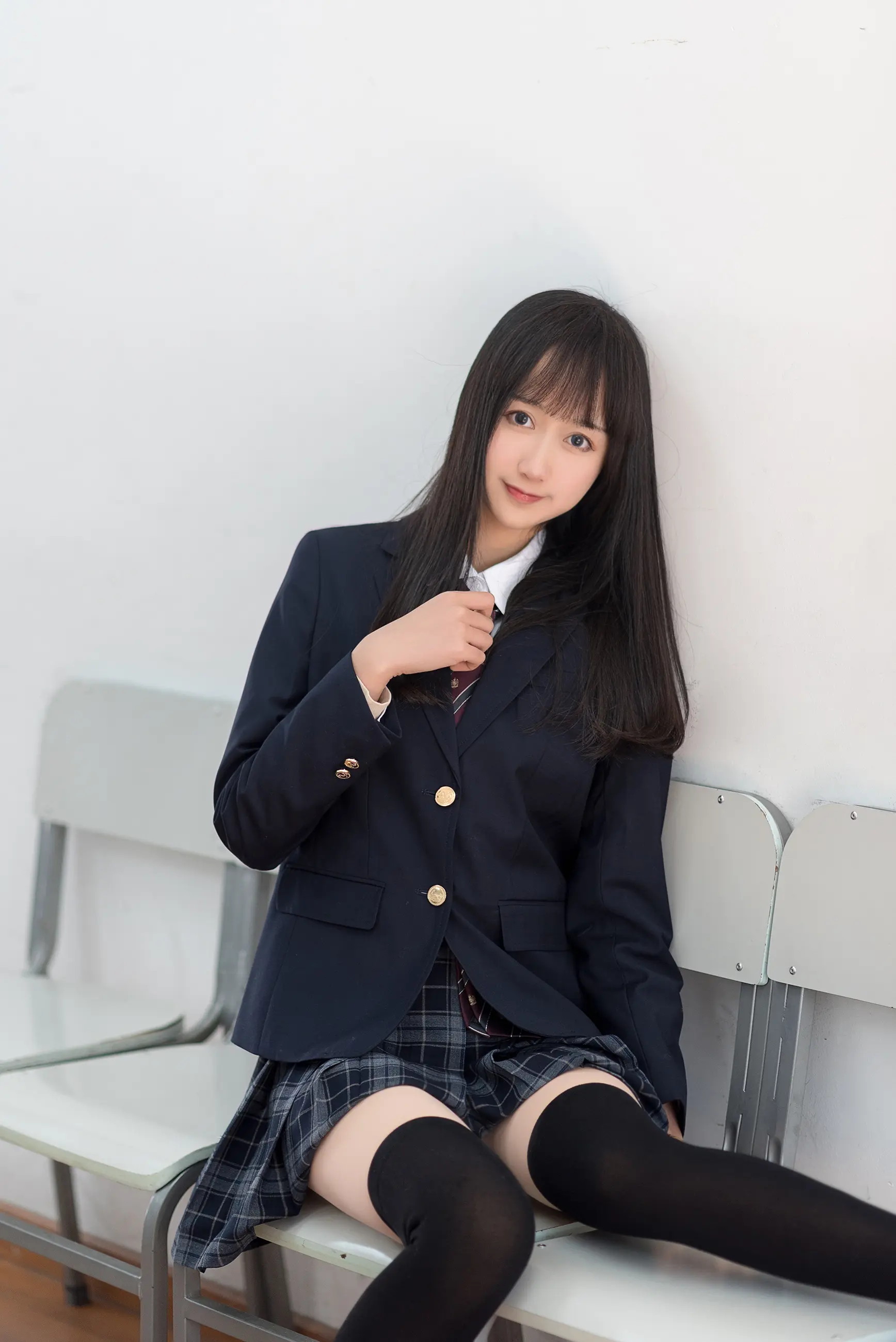 木绵绵 JK黑丝 [47P]