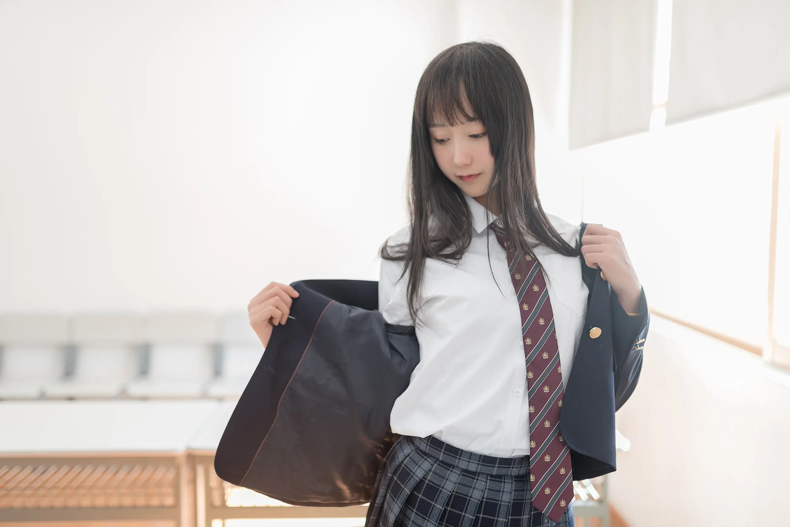 木绵绵 JK黑丝 [47P]