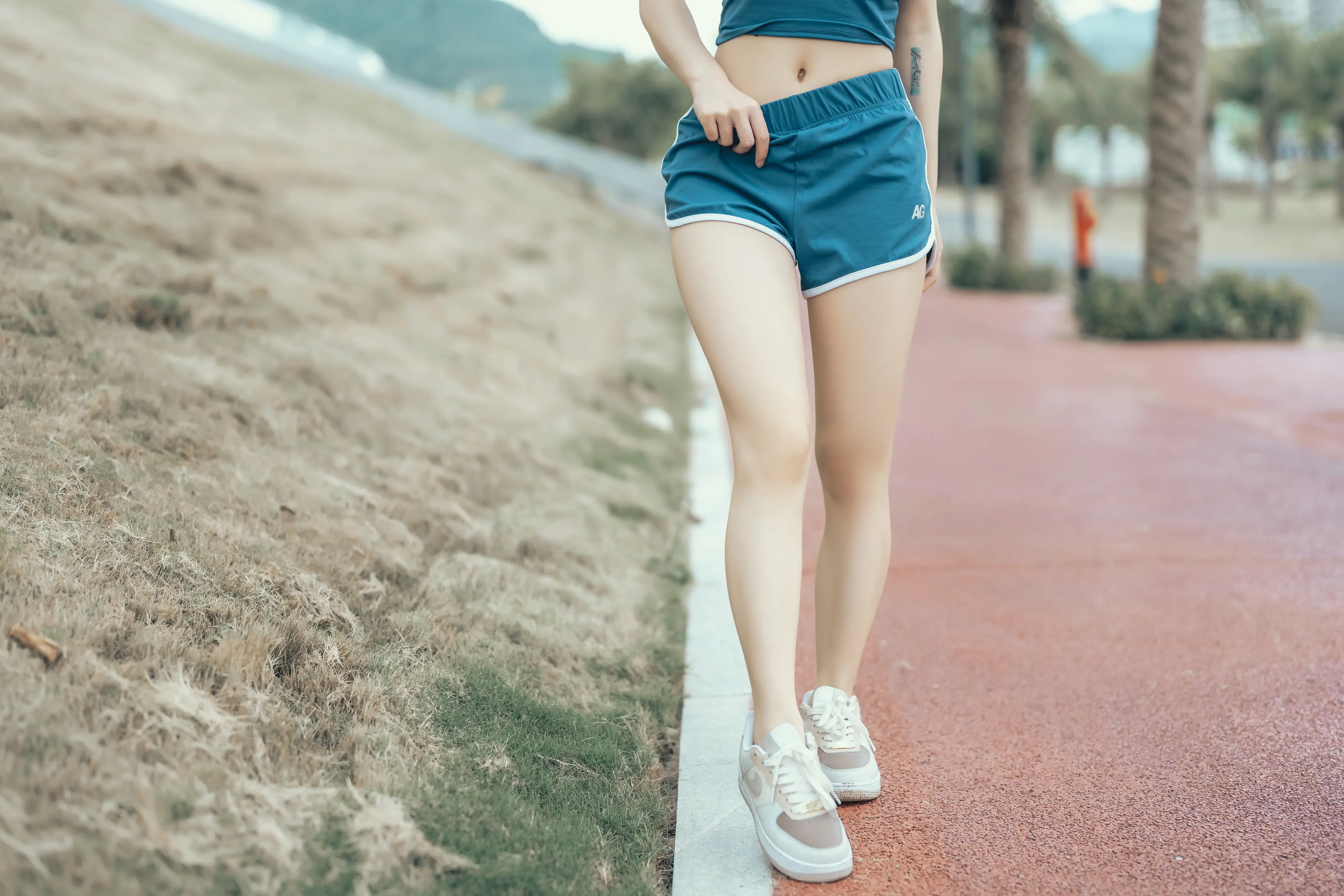 桃良阿宅 晨跑 绅士版 [44P]