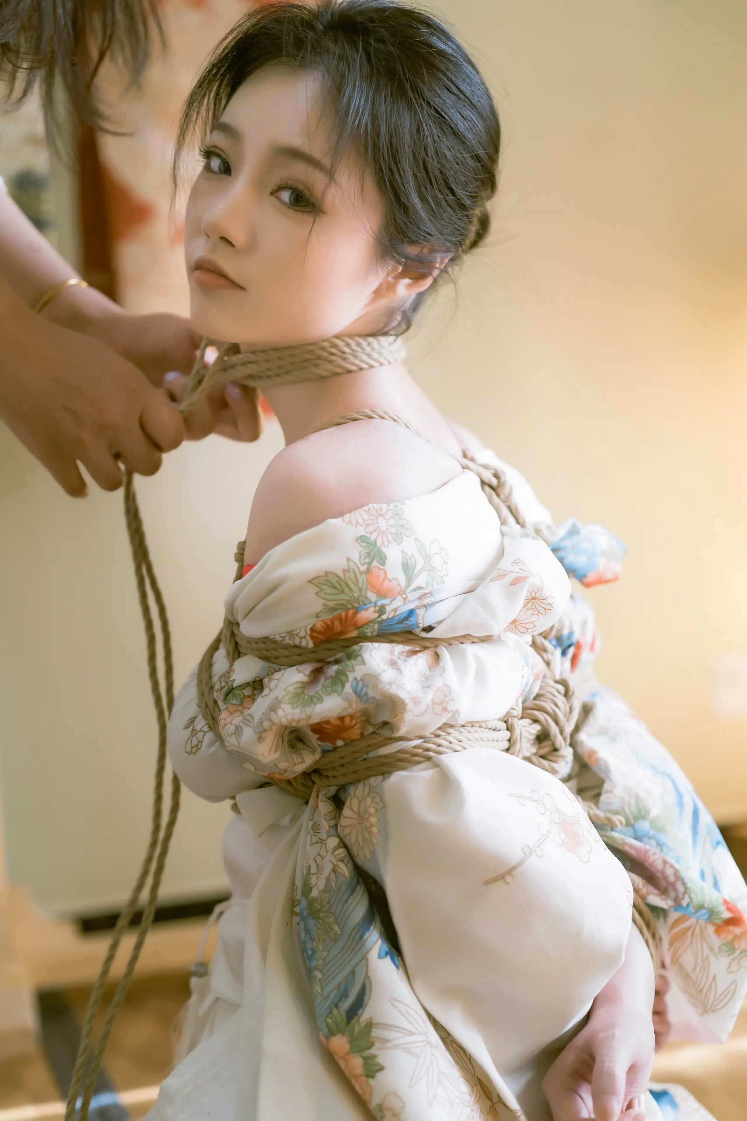 桃良阿宅 紧缚 [56P]