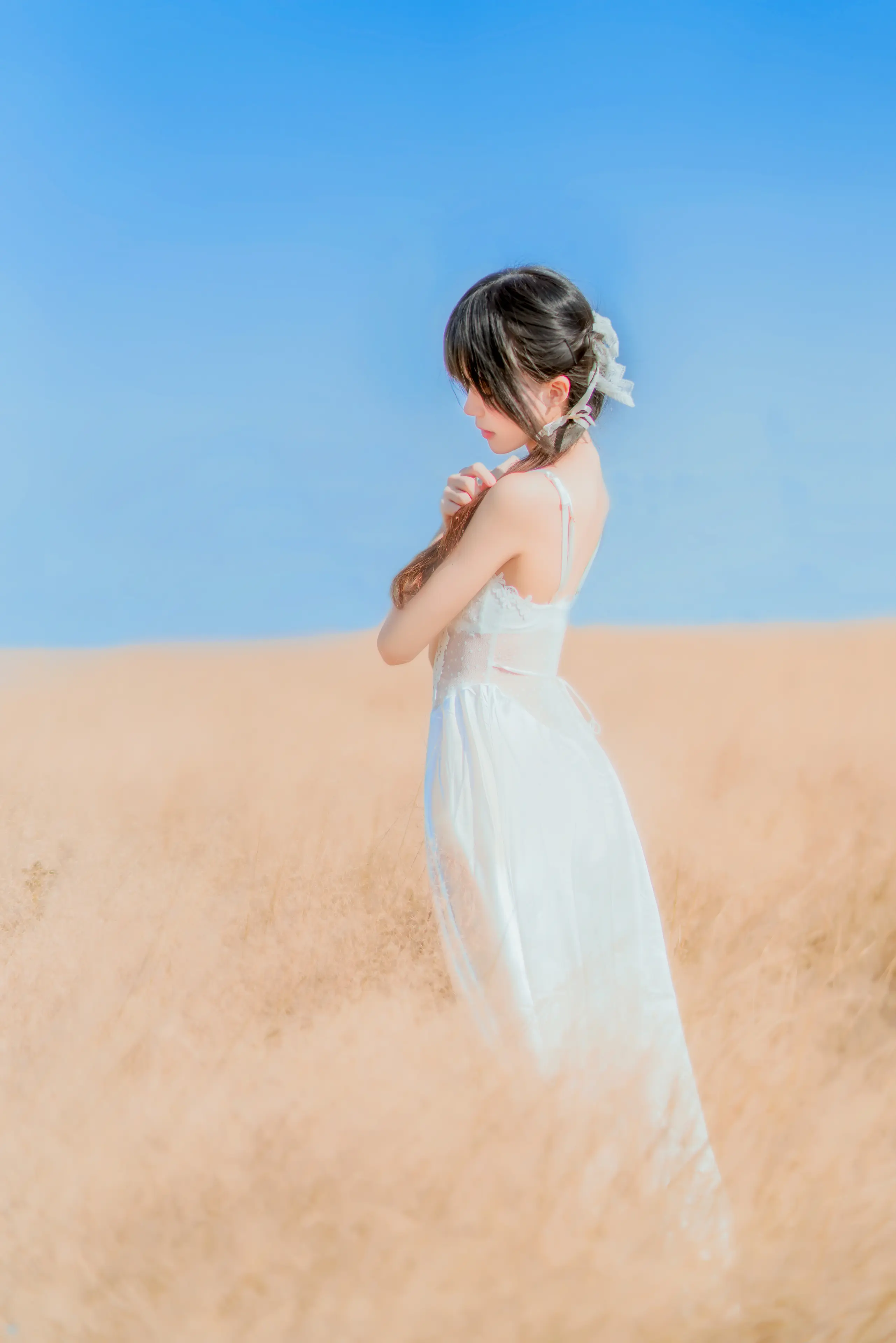 桜桃喵 冬眠 白裙上 [48P]