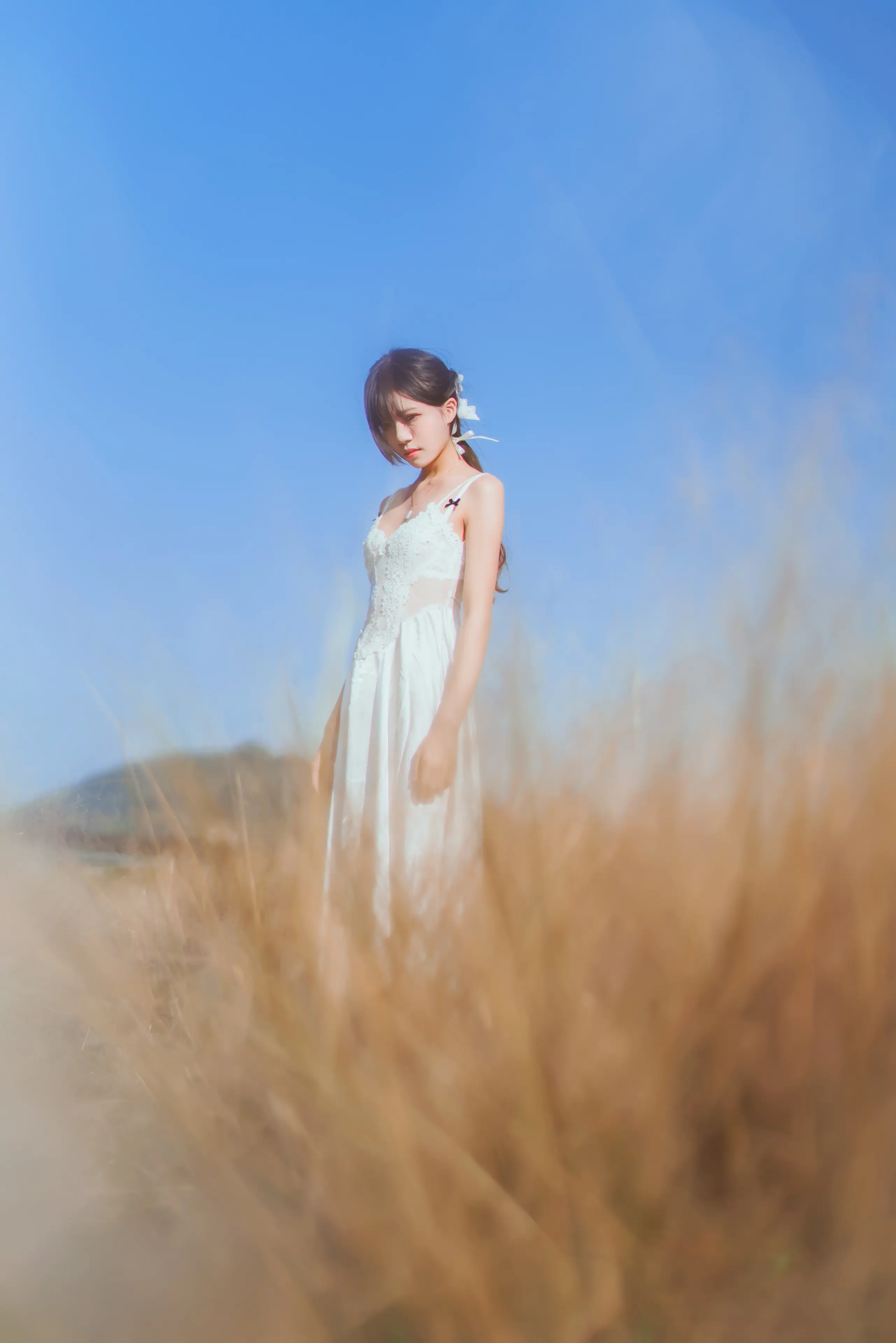 桜桃喵 冬眠 白裙上 [48P]