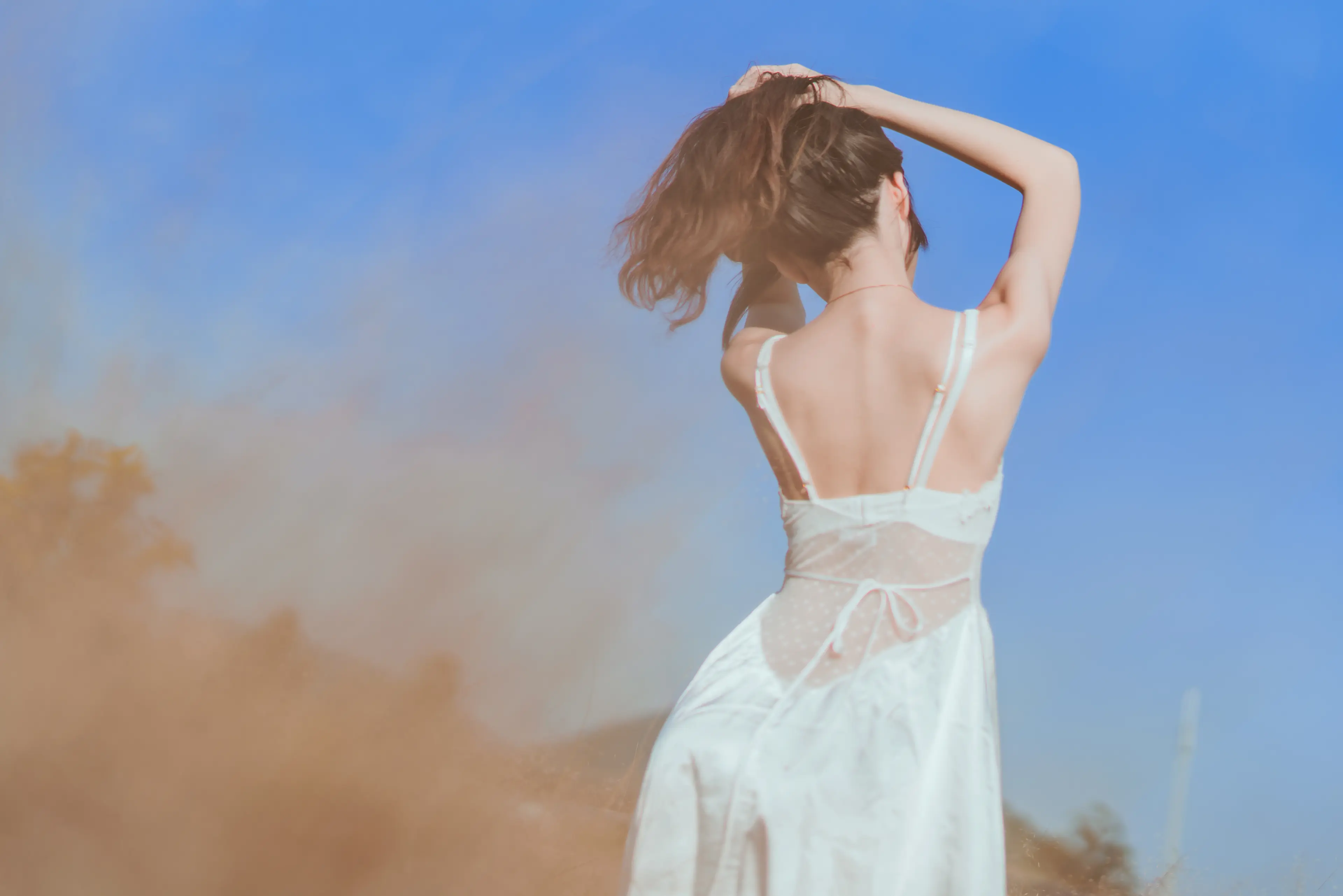 桜桃喵 冬眠 白裙下 [45P]