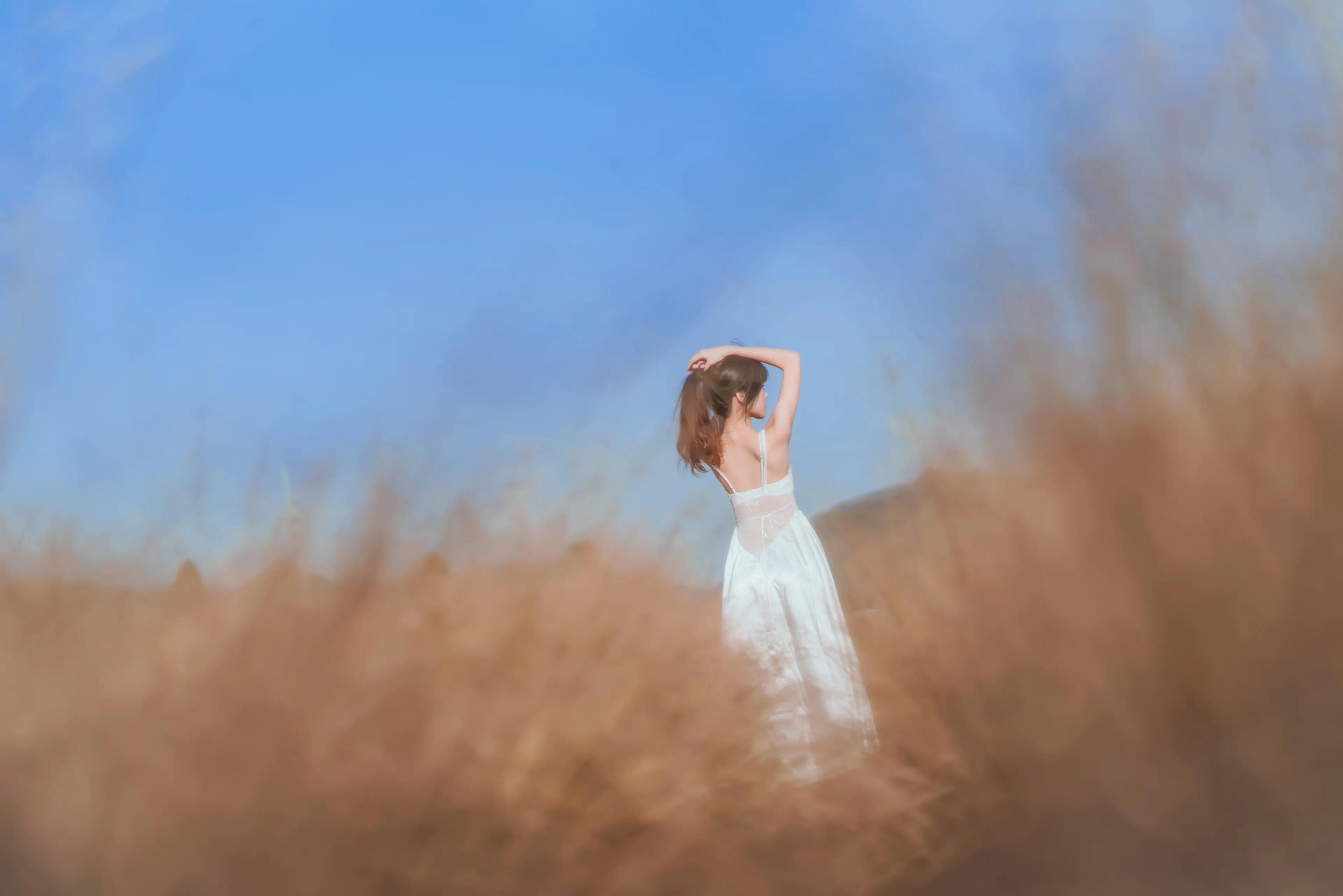 桜桃喵 冬眠 白裙下 [45P]