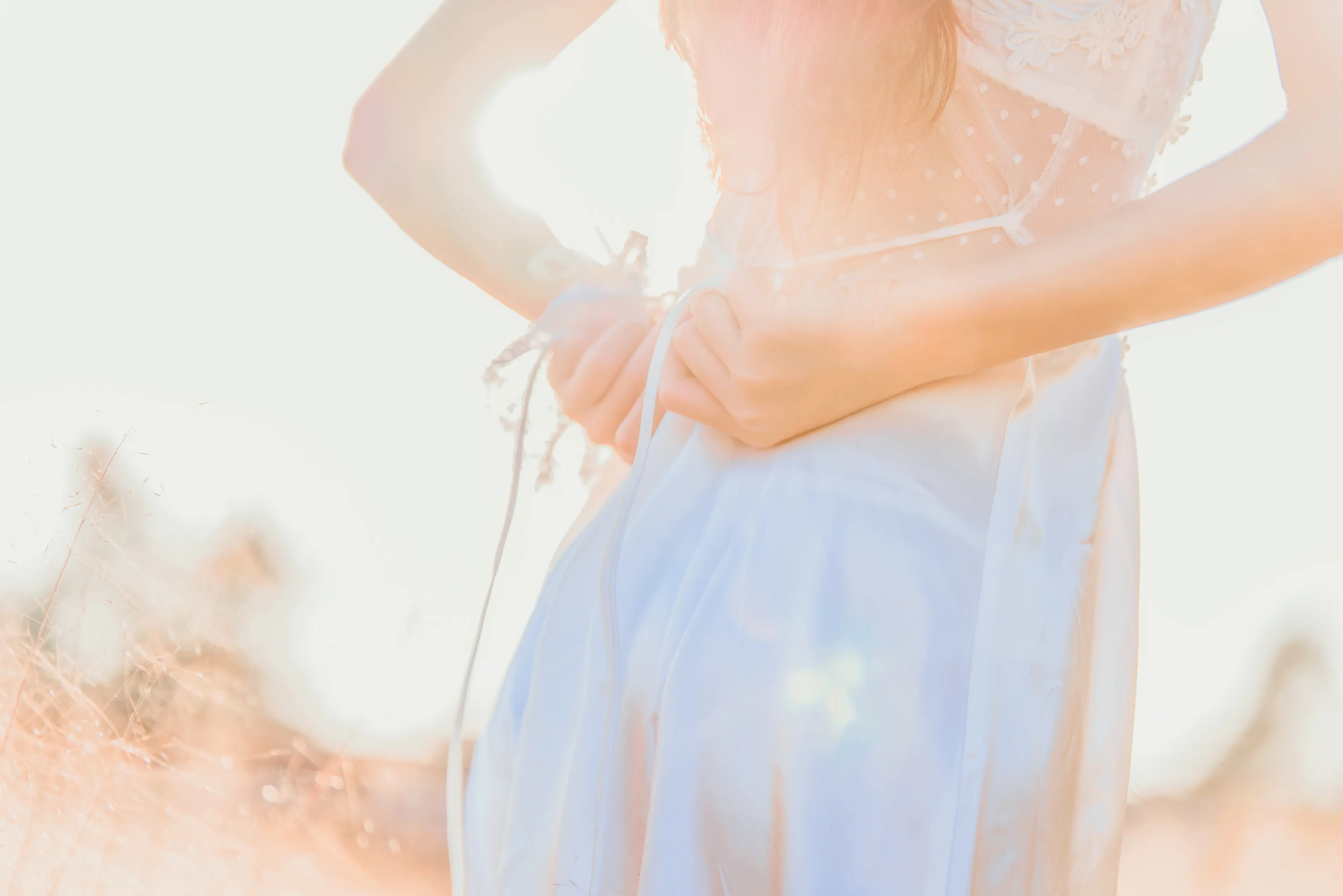 桜桃喵 冬眠 白裙下 [45P]