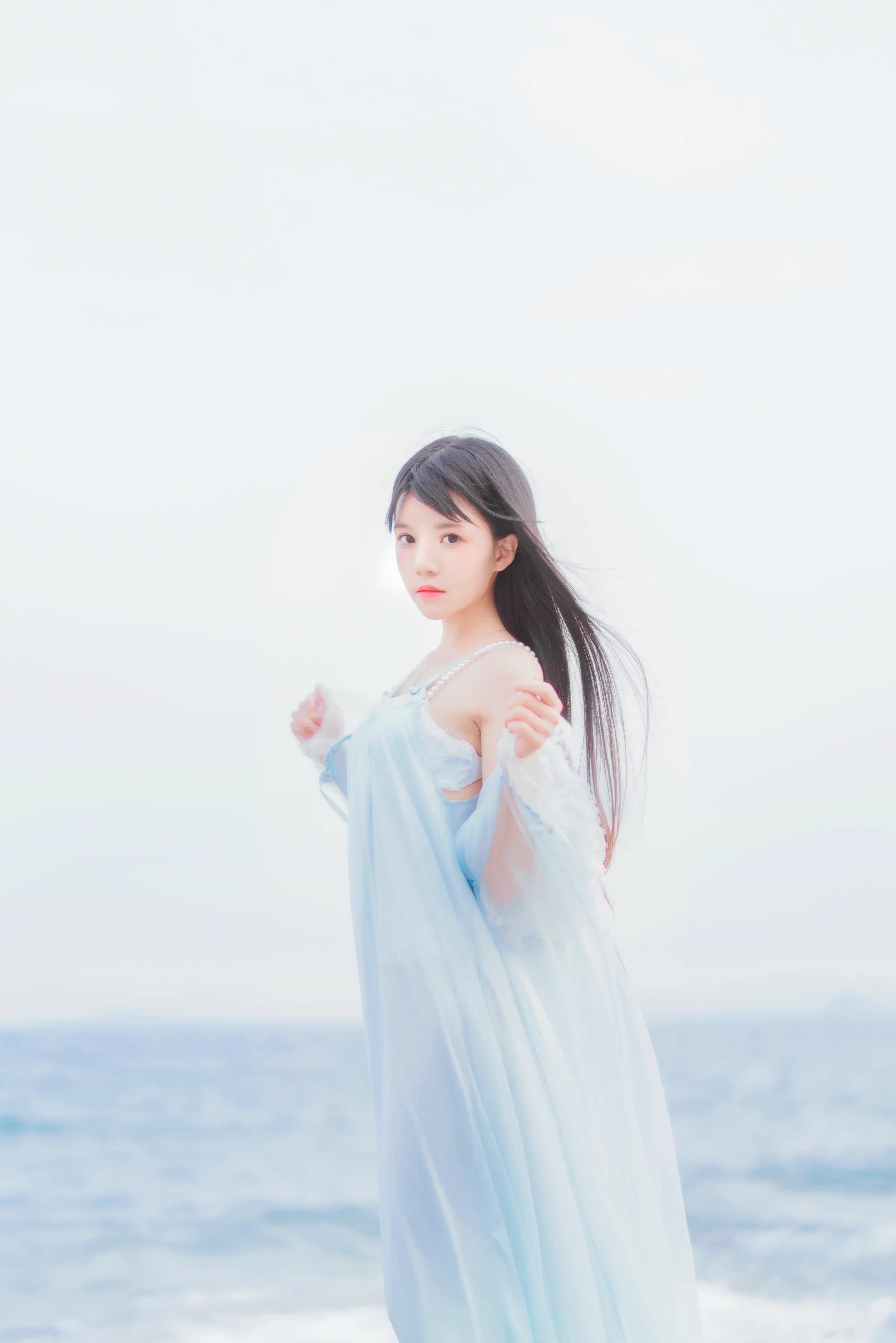 桜桃喵 冬眠 长裙 [14P]