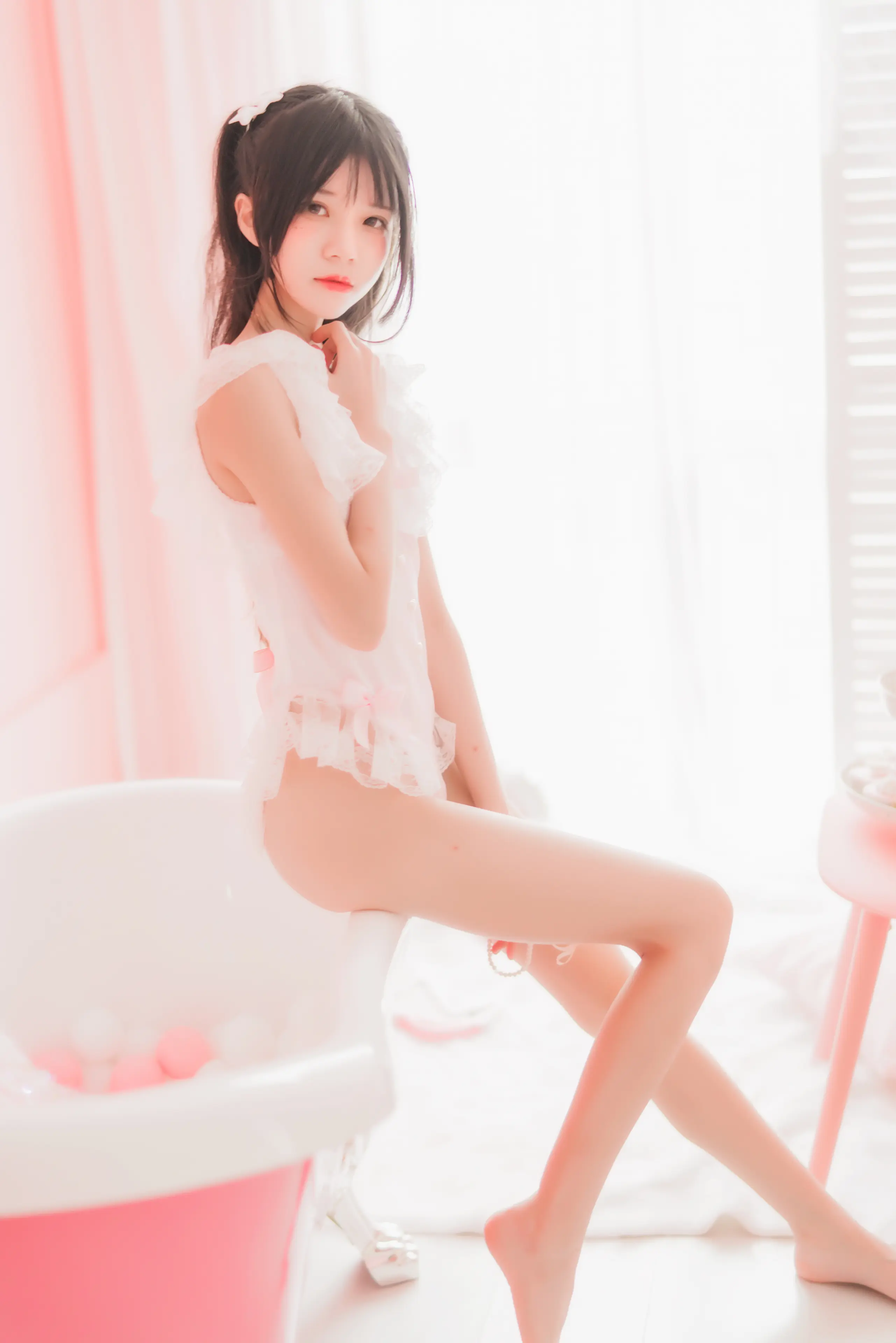 桜桃喵 冬眠系列 粉色浴缸 [58P]