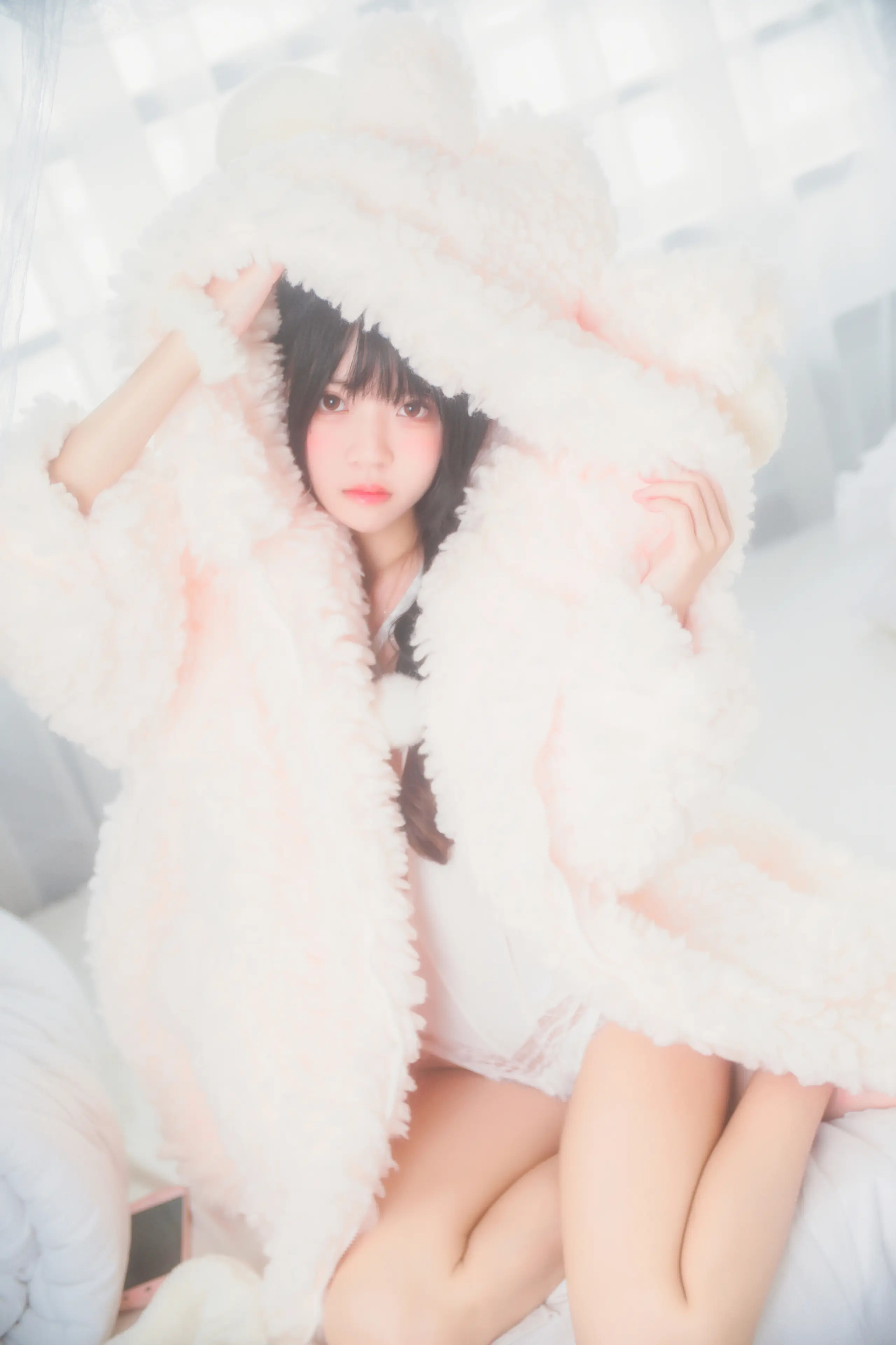 桜桃喵 冬眠系列 纯白私房 [46P]