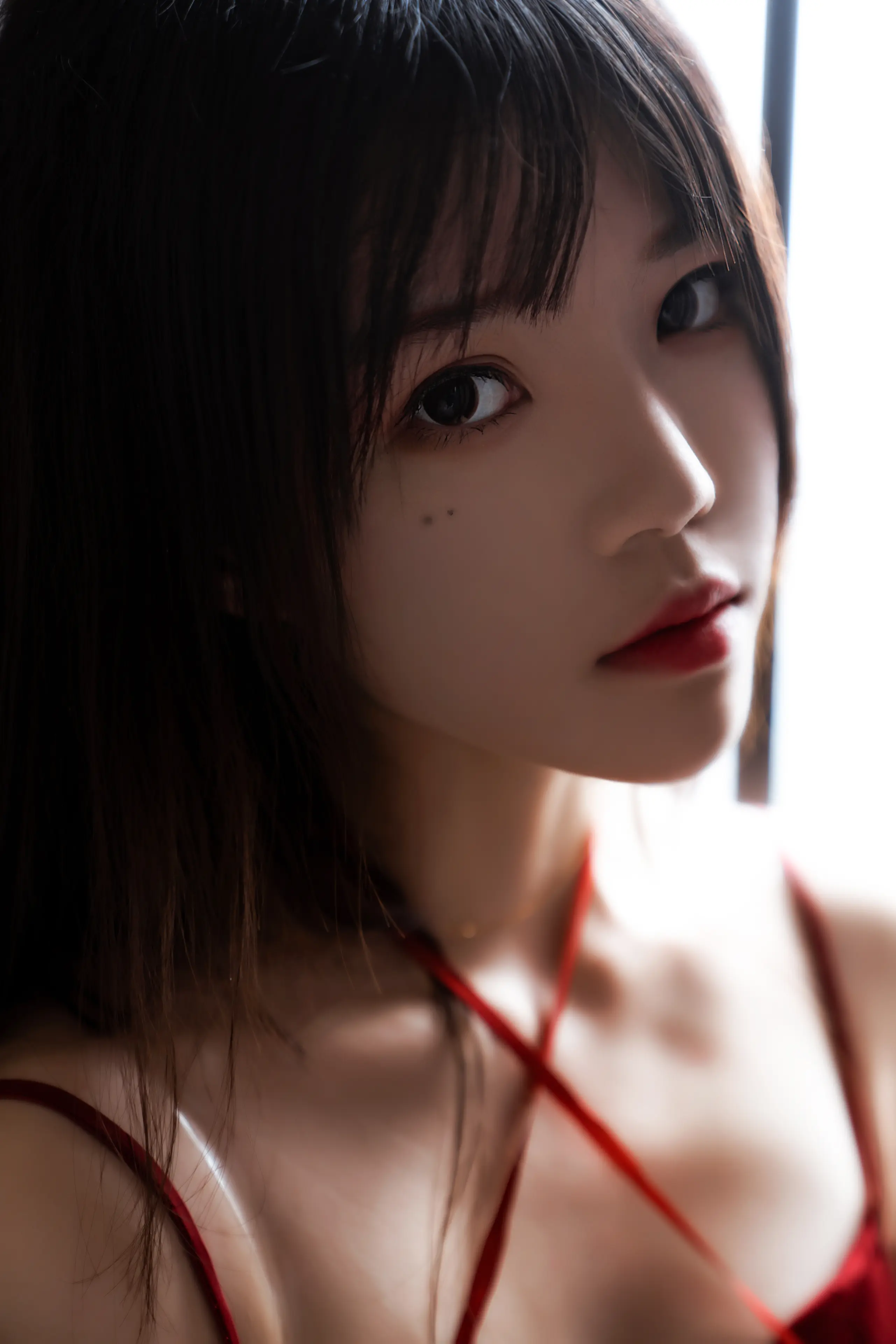 桜桃喵 千丝万缕的红 [69P]