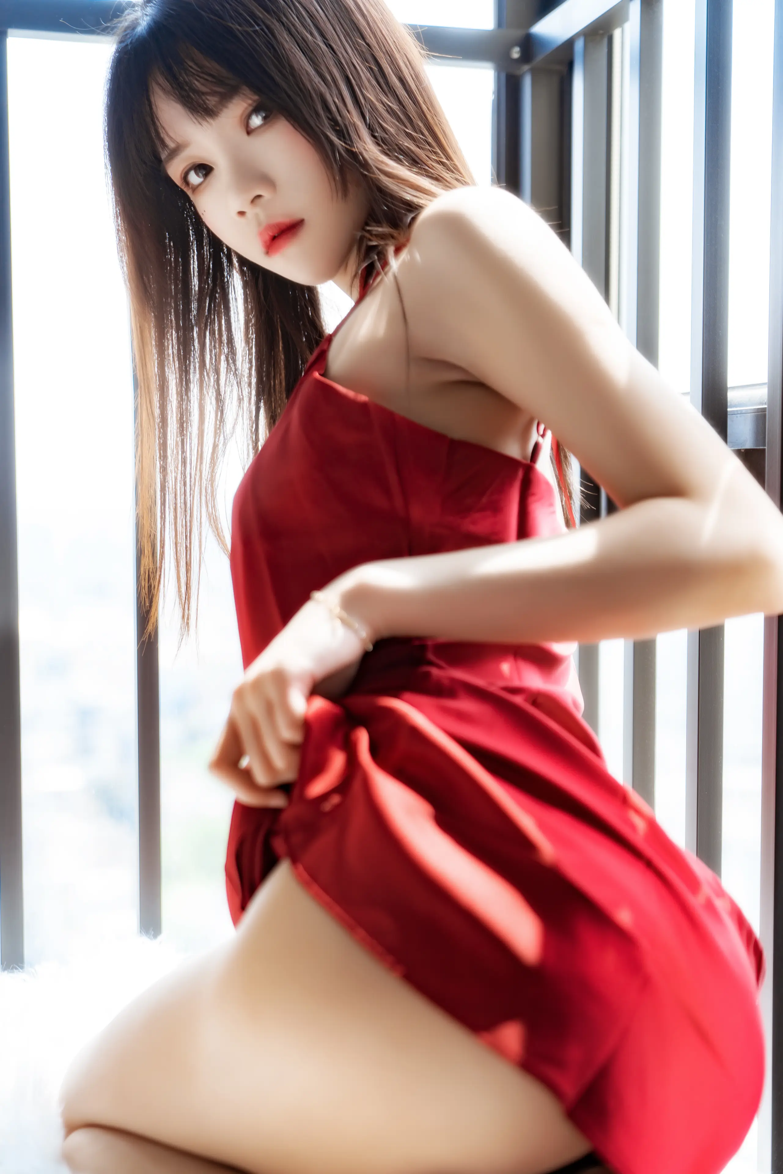 桜桃喵 千丝万缕的红 [69P]