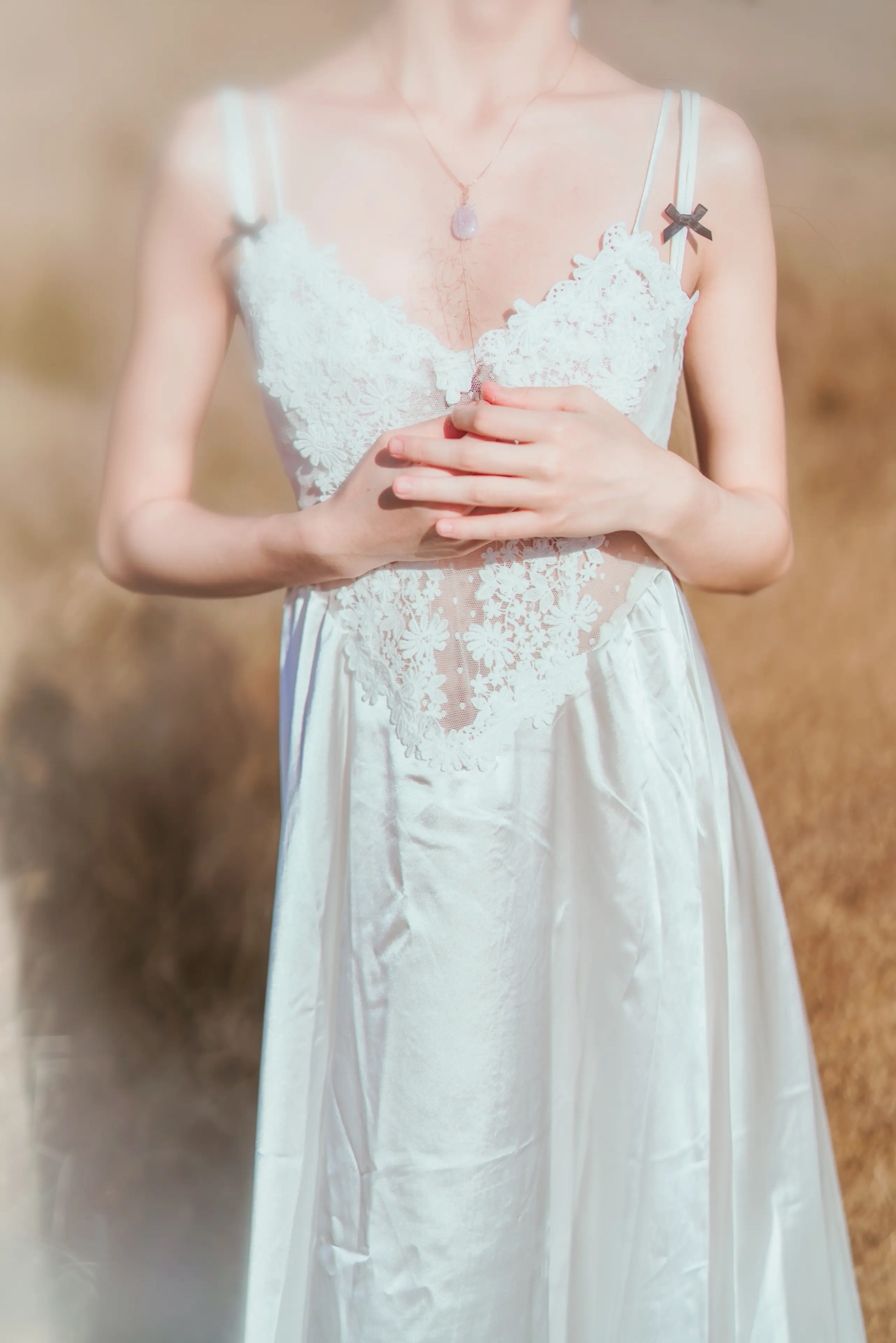 桜桃喵 原野上的浪漫 [51P]