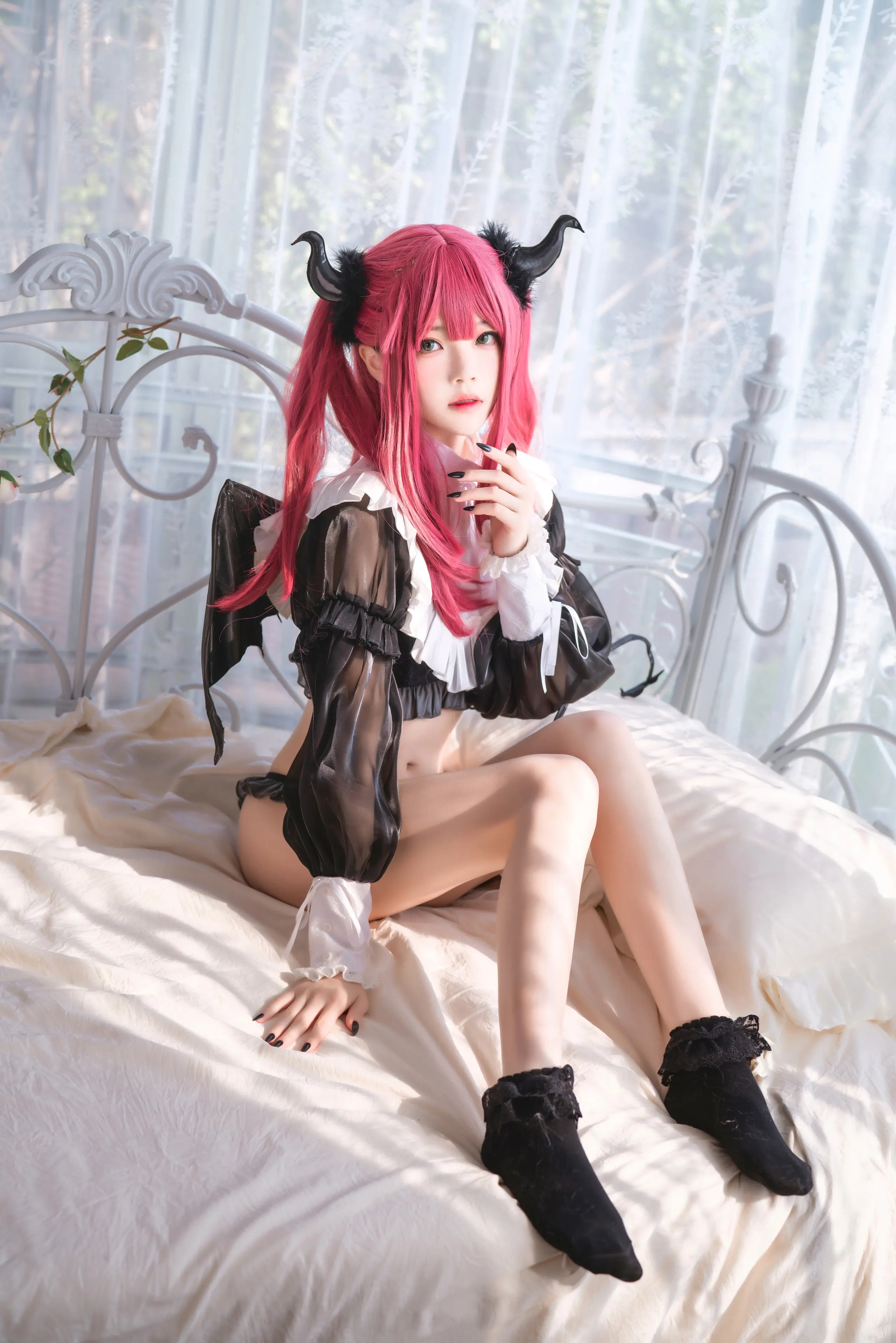 桜桃喵 喜多川海梦 魅魔 [66P]