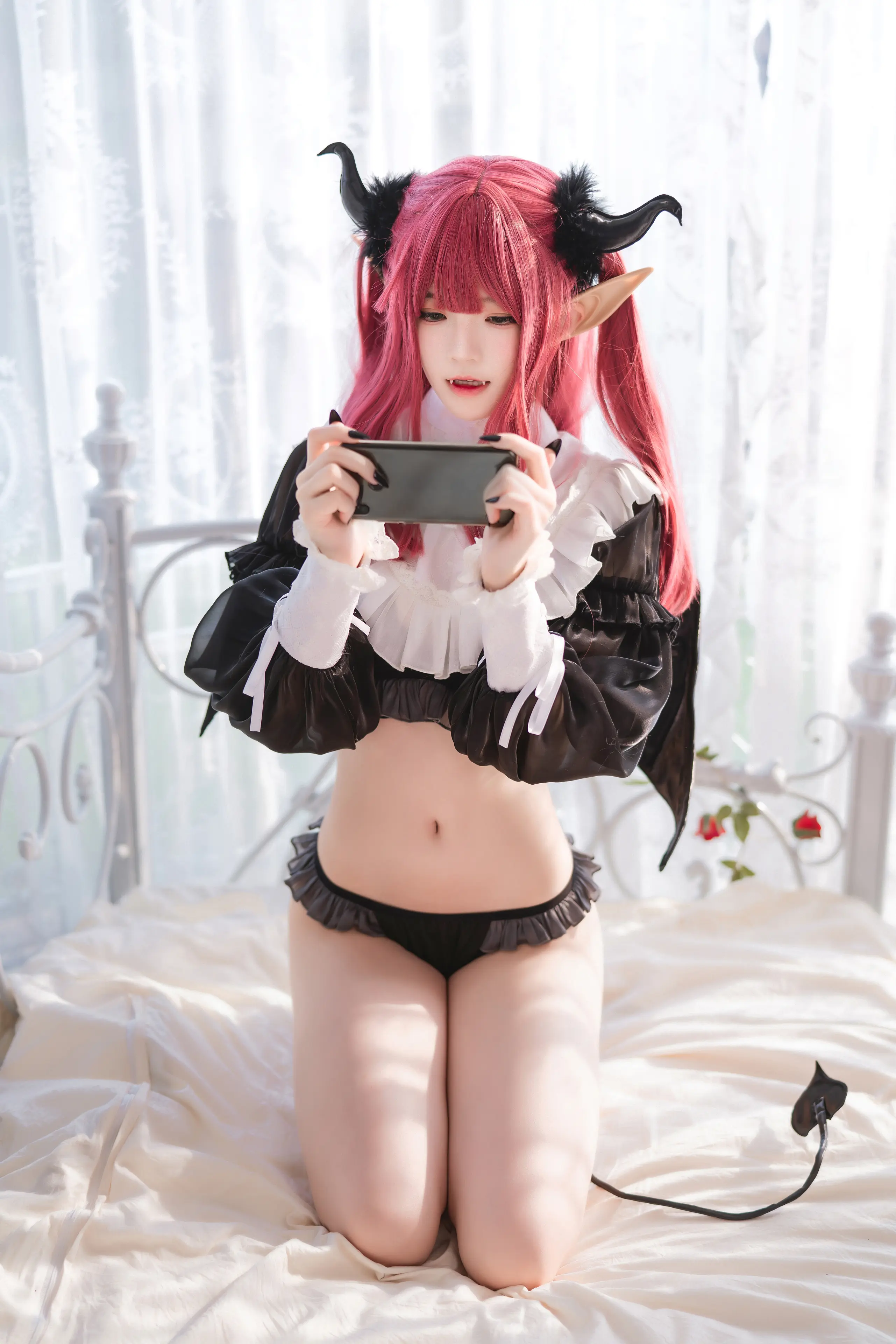 桜桃喵 喜多川海梦 魅魔 [66P]