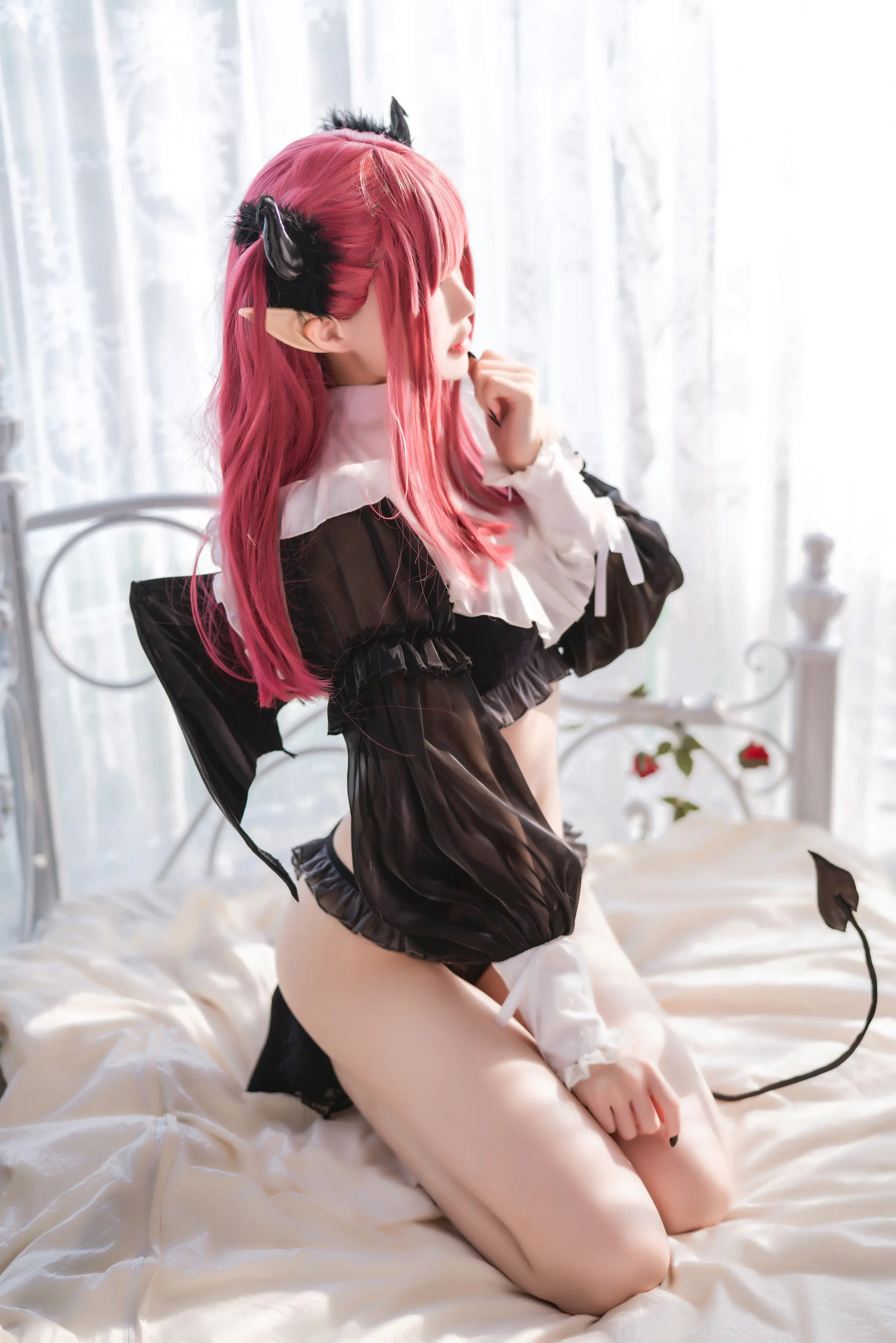 桜桃喵 喜多川海梦 魅魔 [66P]