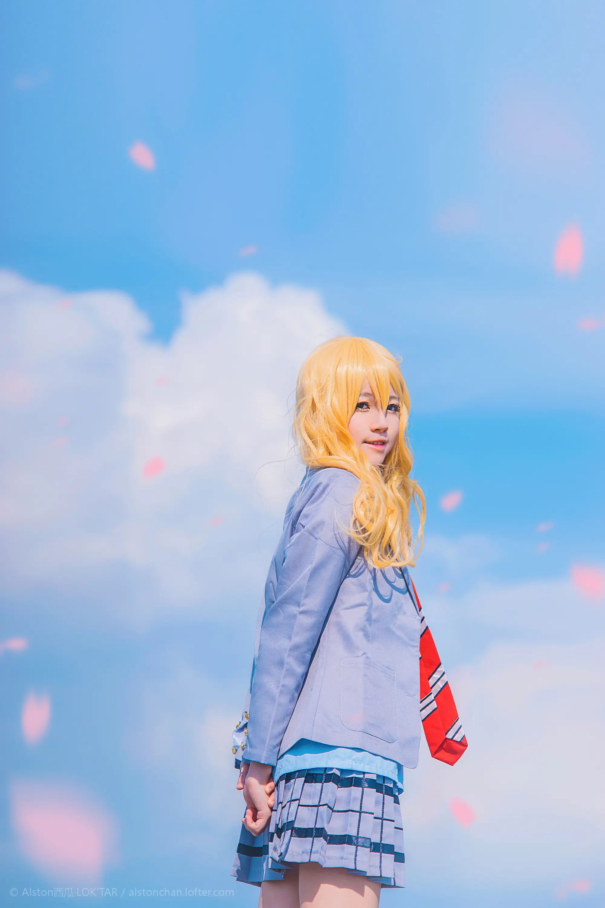 桜桃喵 四月 [10P]