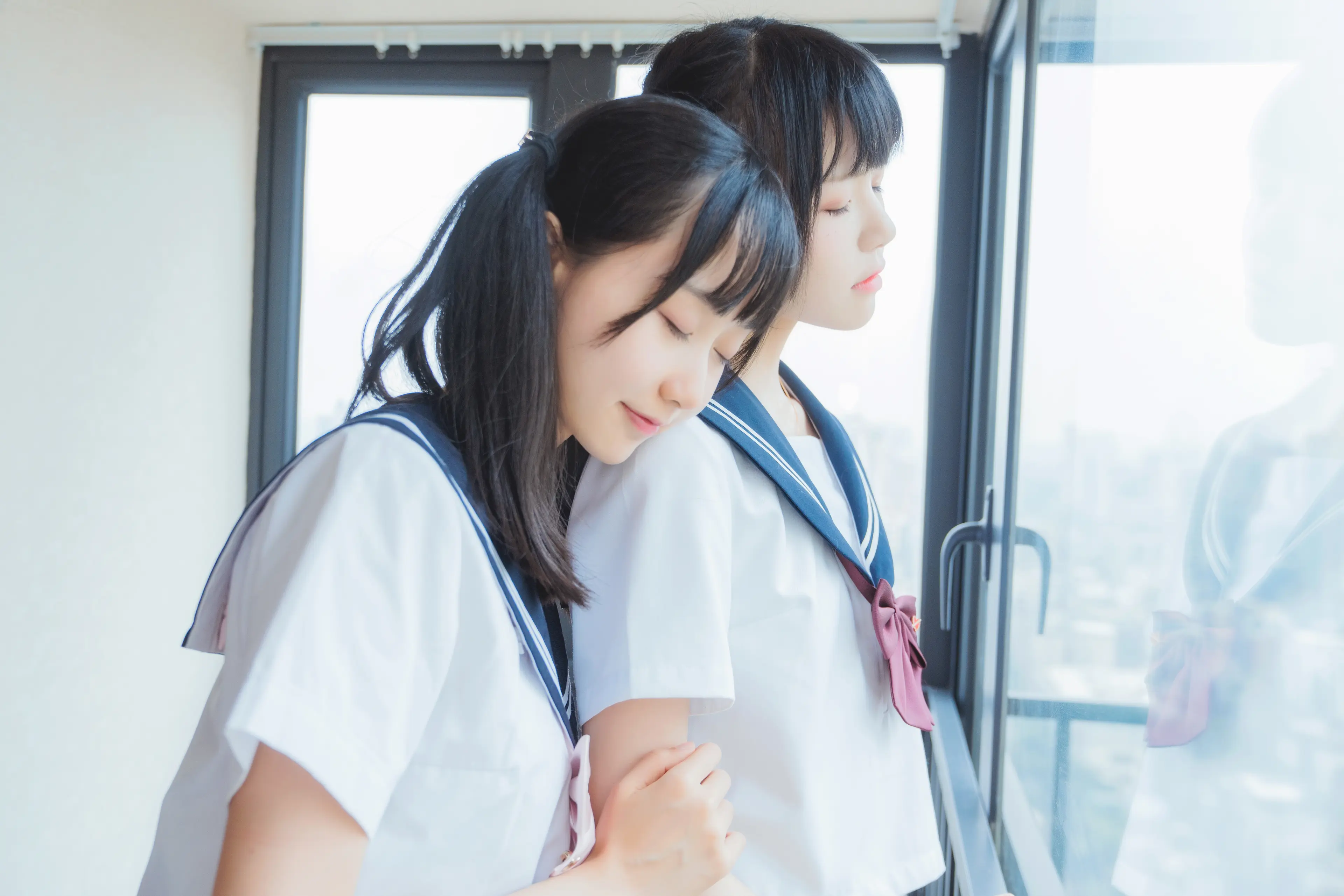 桜桃喵 她(制服×制服 (&木绵绵) [38P]