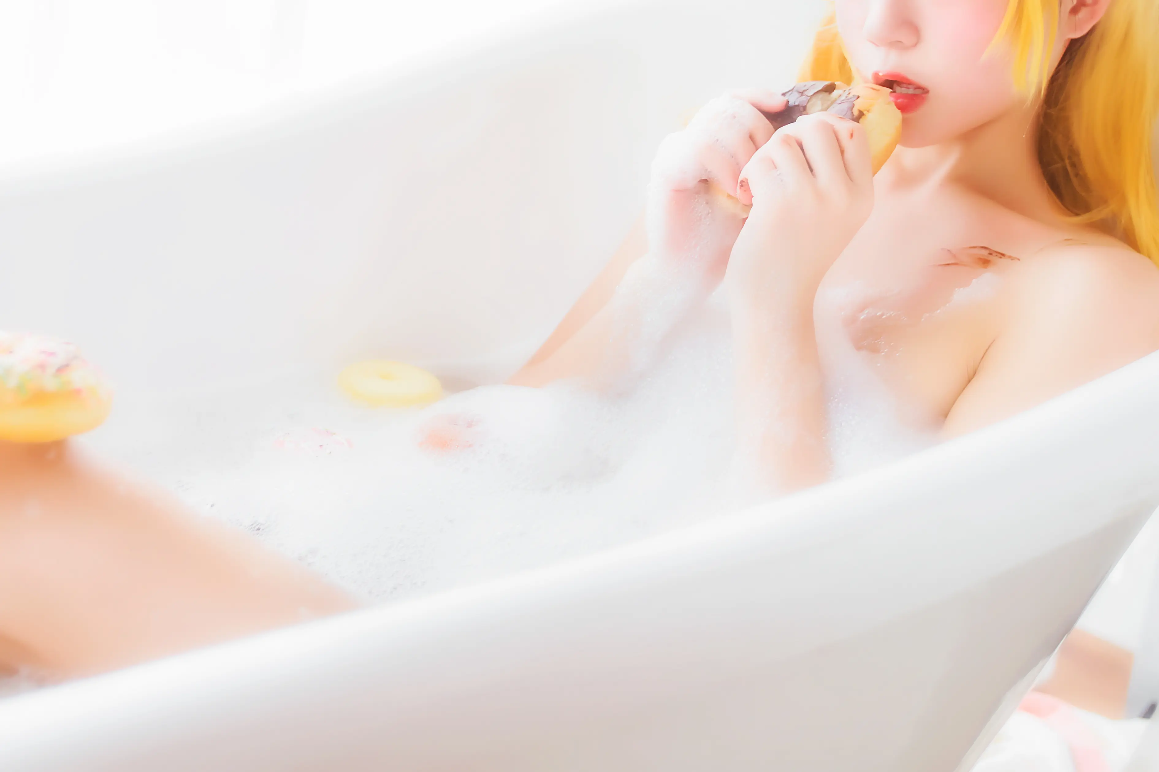 桜桃喵 小忍浴缸 [50P]