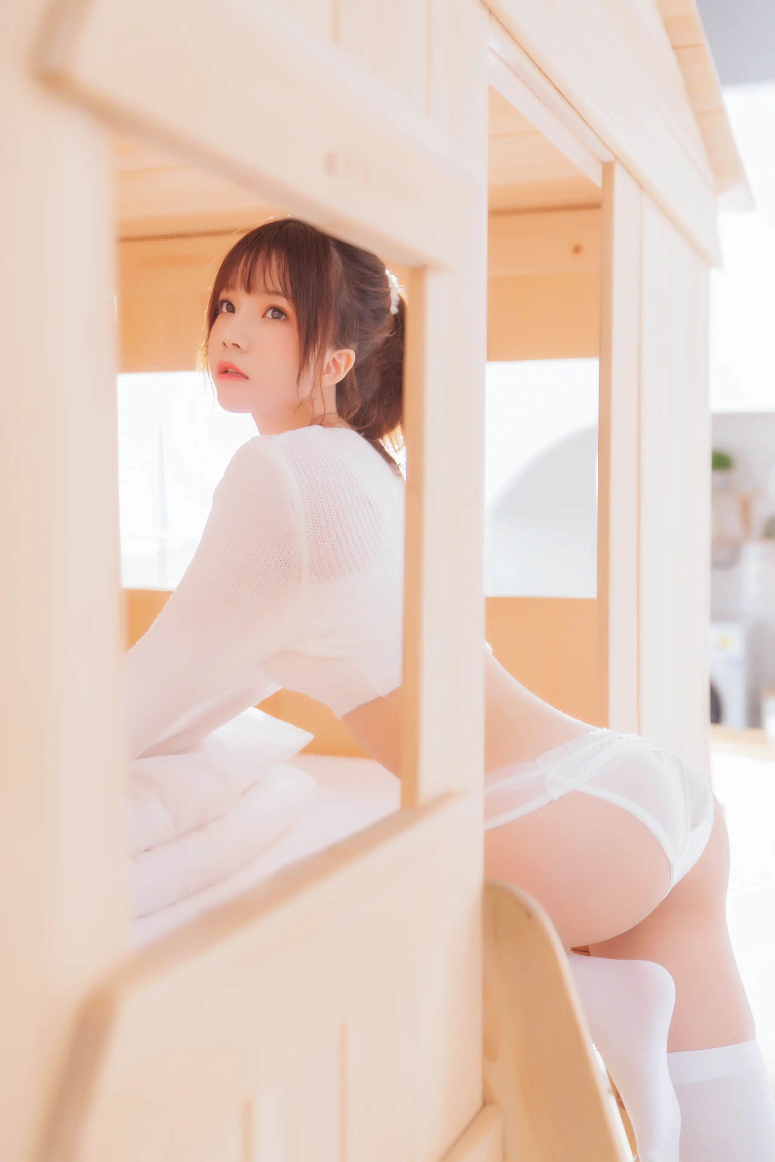 桜桃喵 小白 [33P]