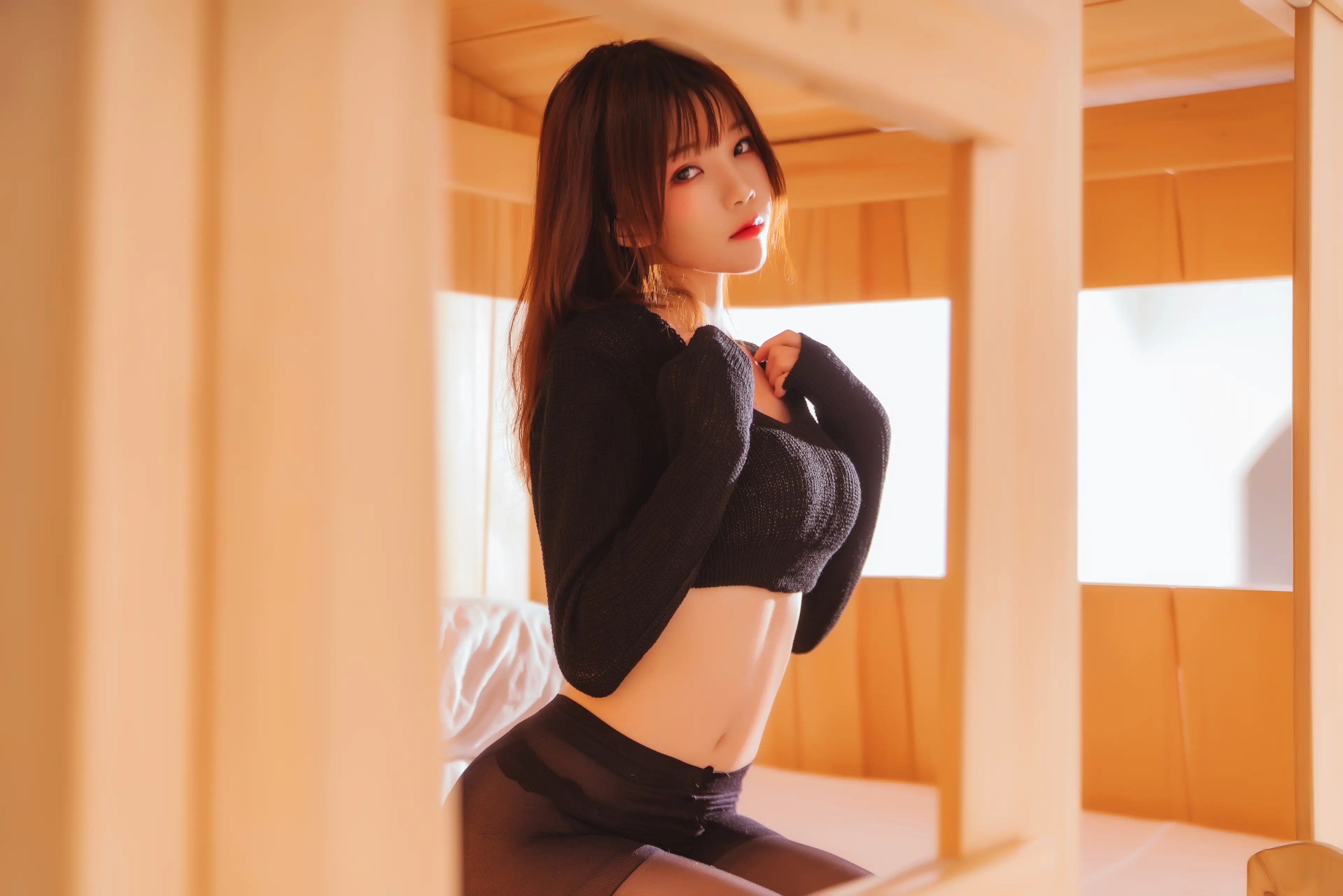 桜桃喵 小黑 [32P]