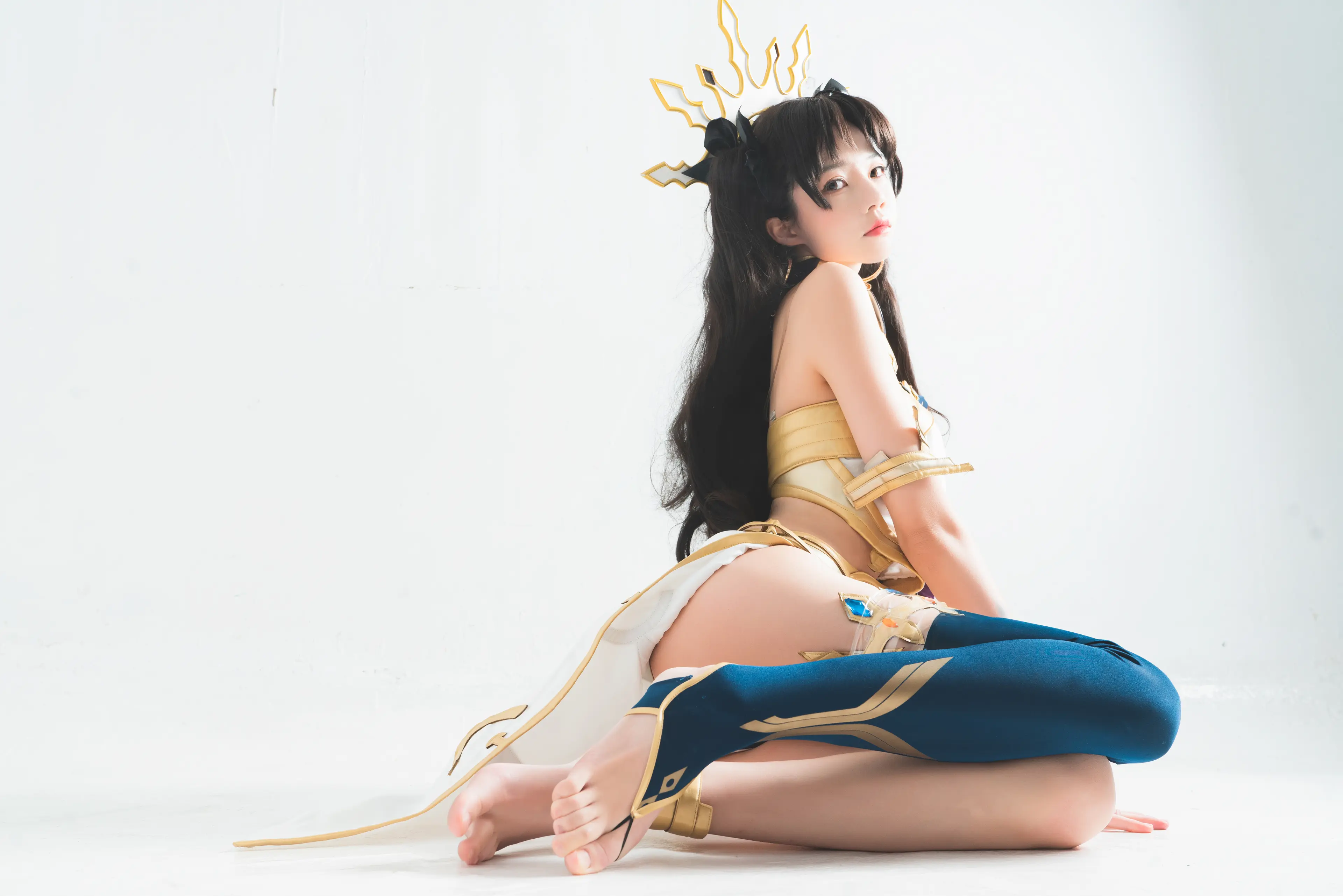 桜桃喵 弓凛 [44P]