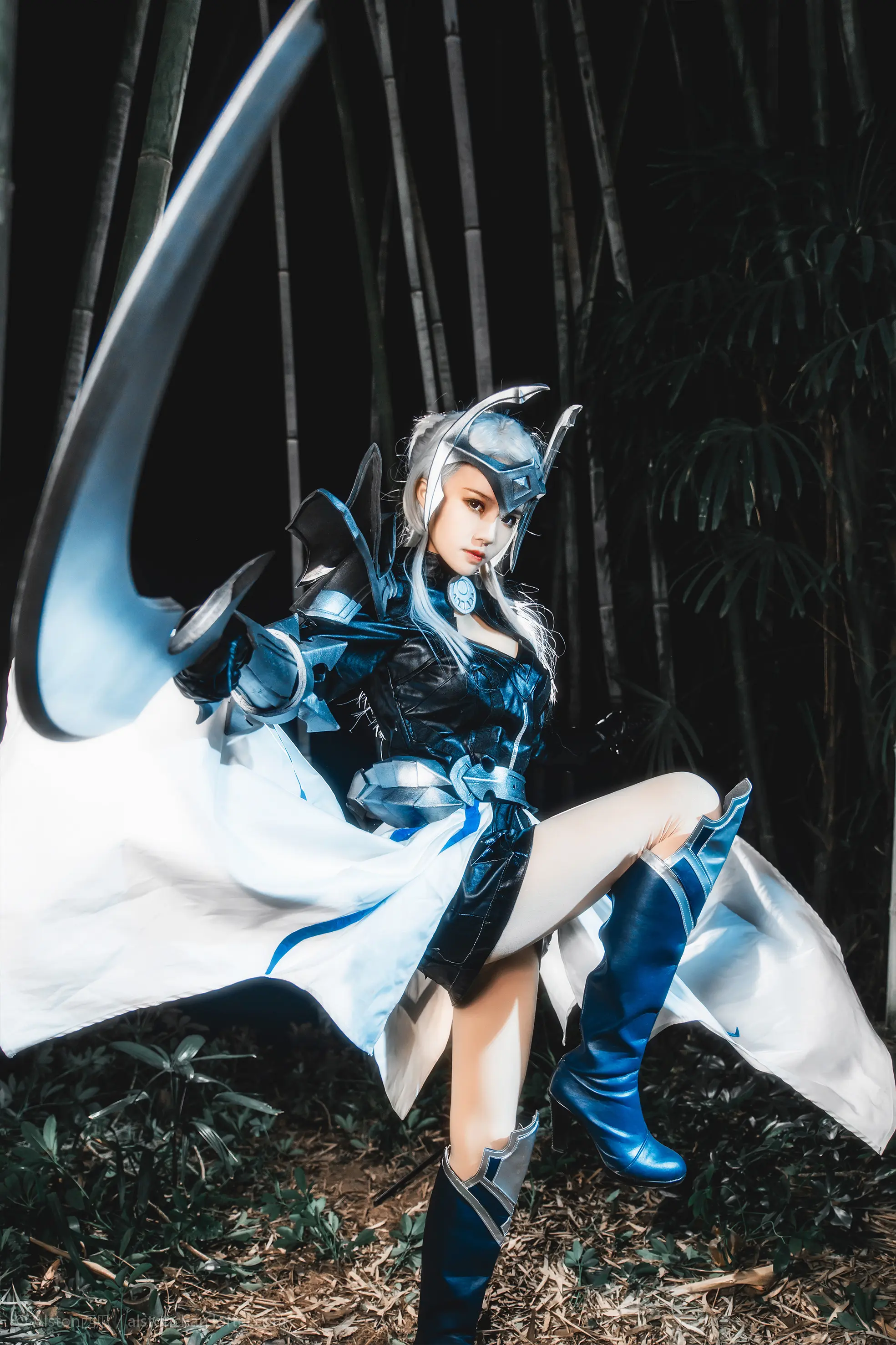 桜桃喵 月光之女 [9P]