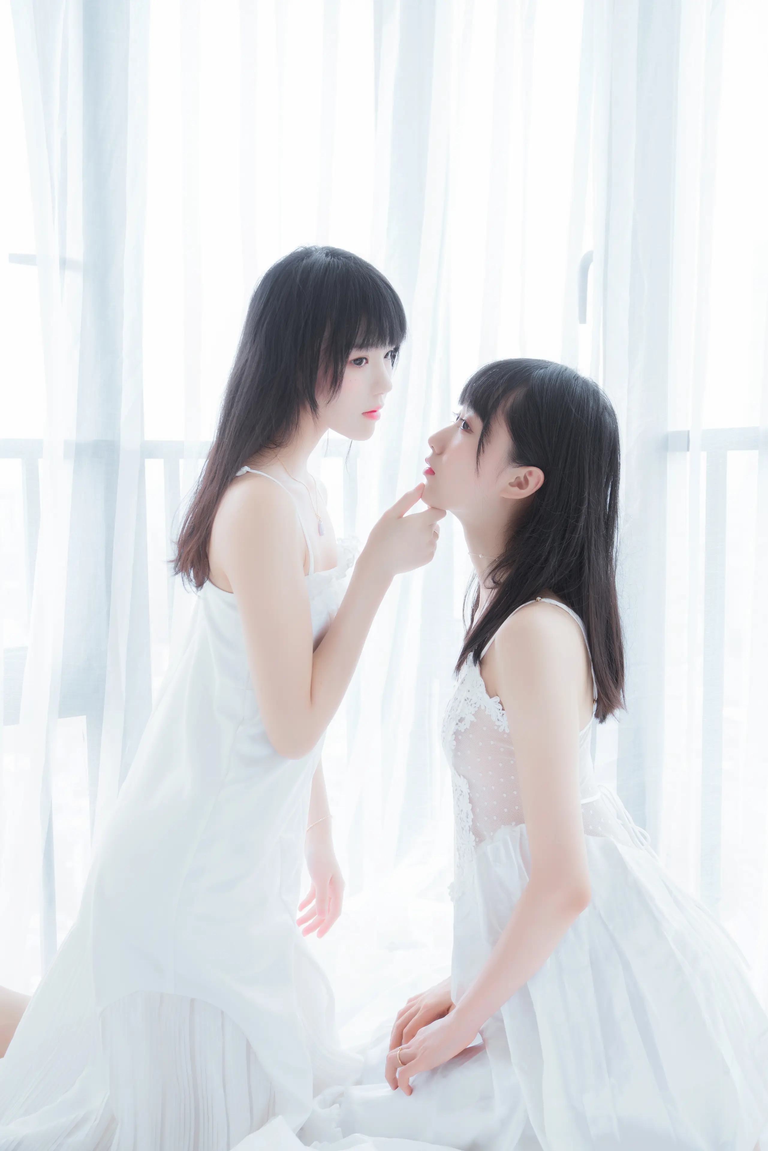 桜桃喵 朝(白裙×白裙) (&木绵绵) [58P]