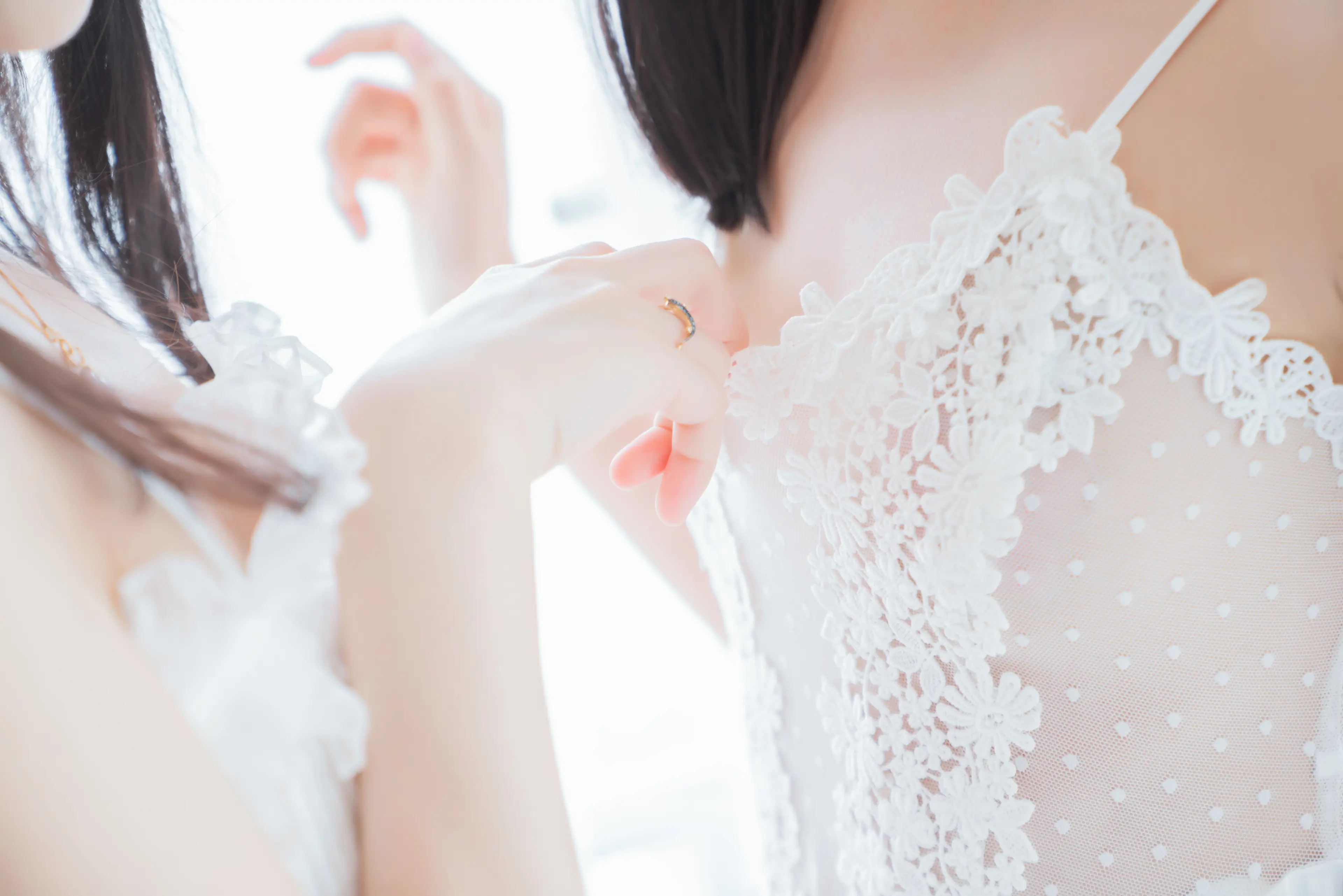 桜桃喵 朝(白裙×白裙) (&木绵绵) [58P]