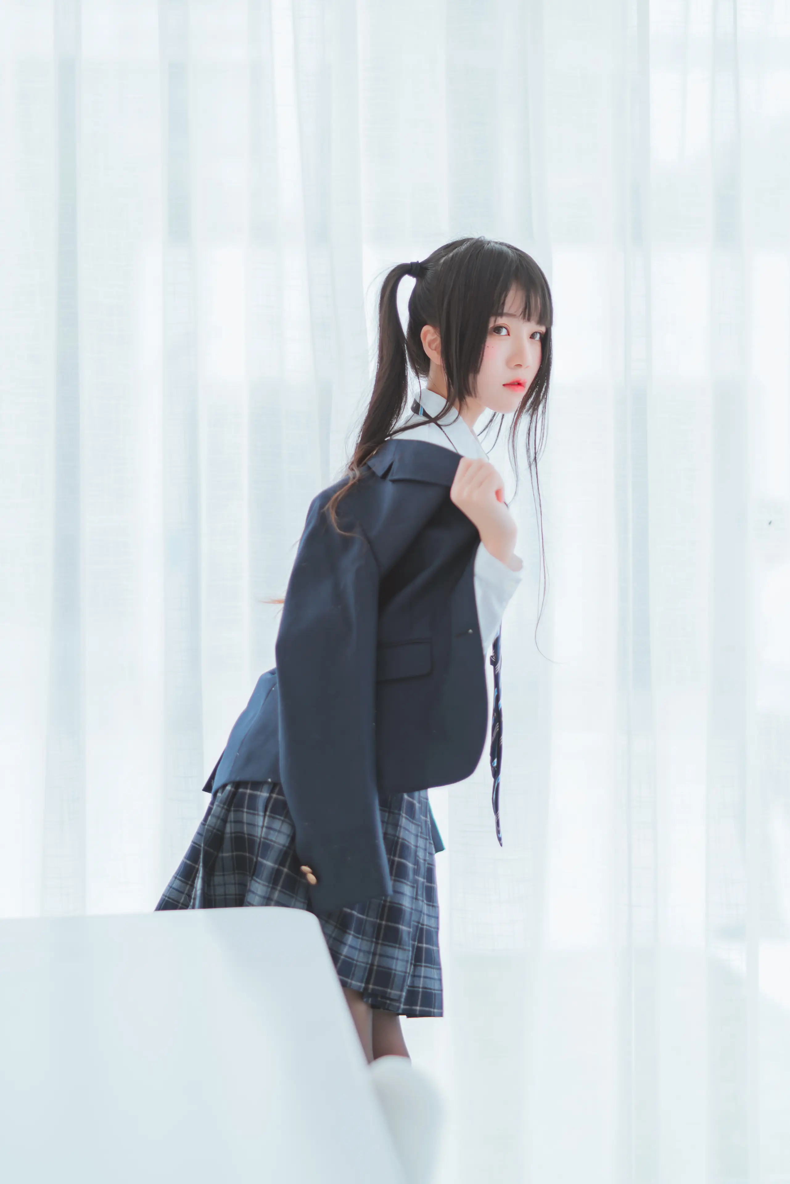 桜桃喵 未熟2 冬制服 [45P]