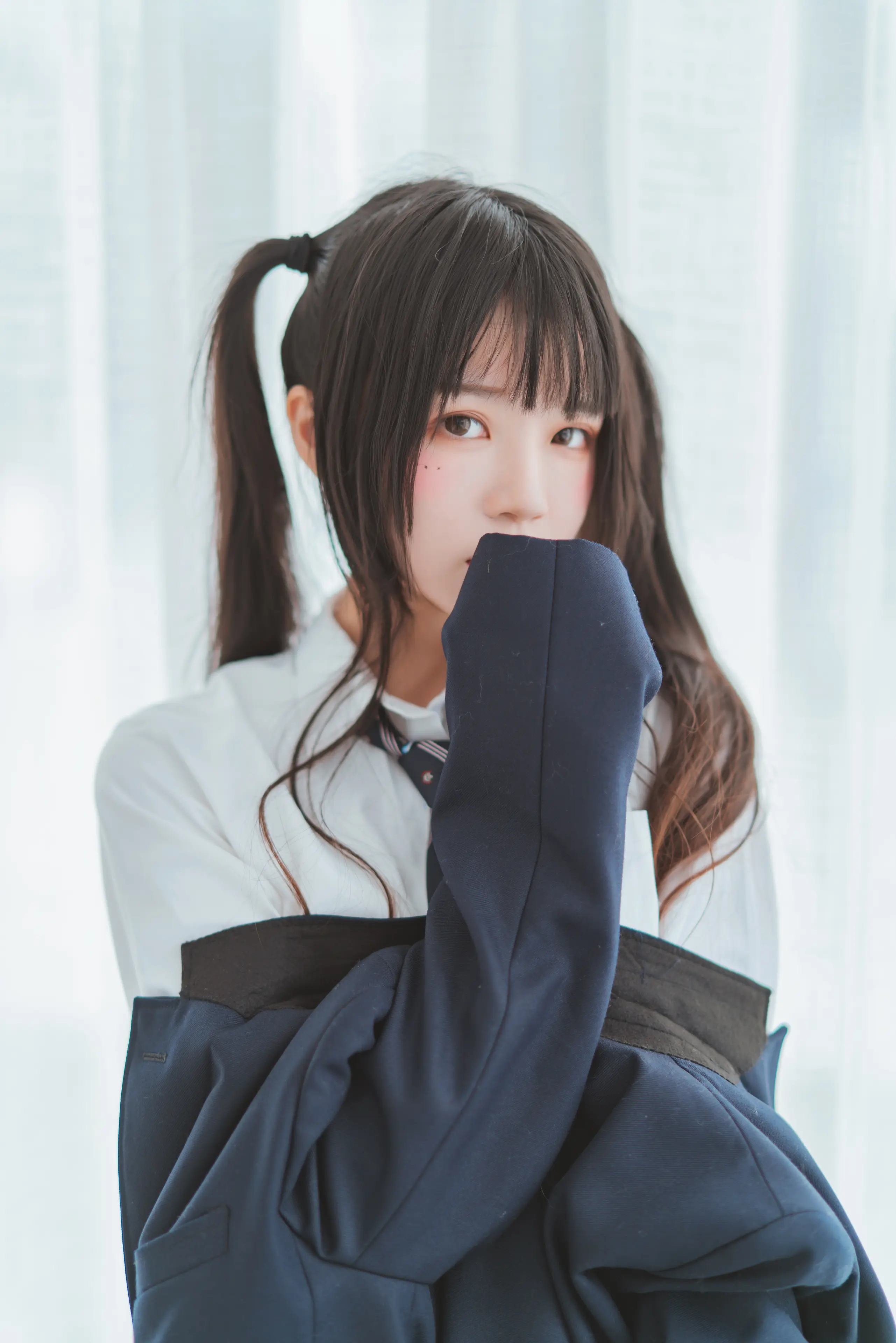 桜桃喵 未熟2 冬制服 [45P]