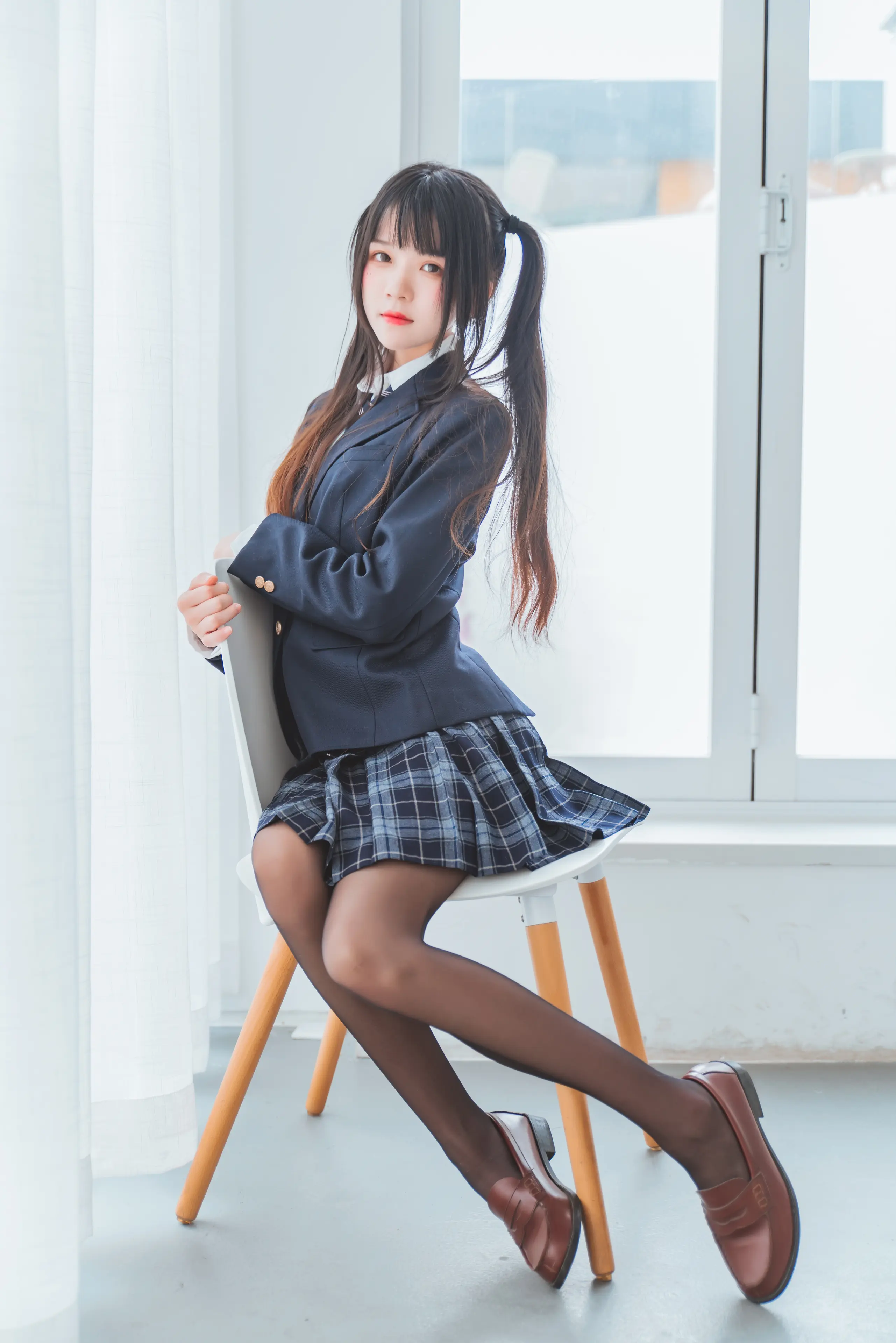 桜桃喵 未熟2 冬制服 [45P]
